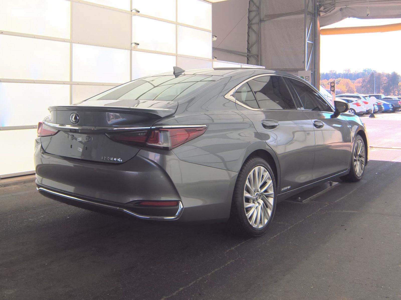 2020 Lexus ES ES 300h Ultra Luxury FWD