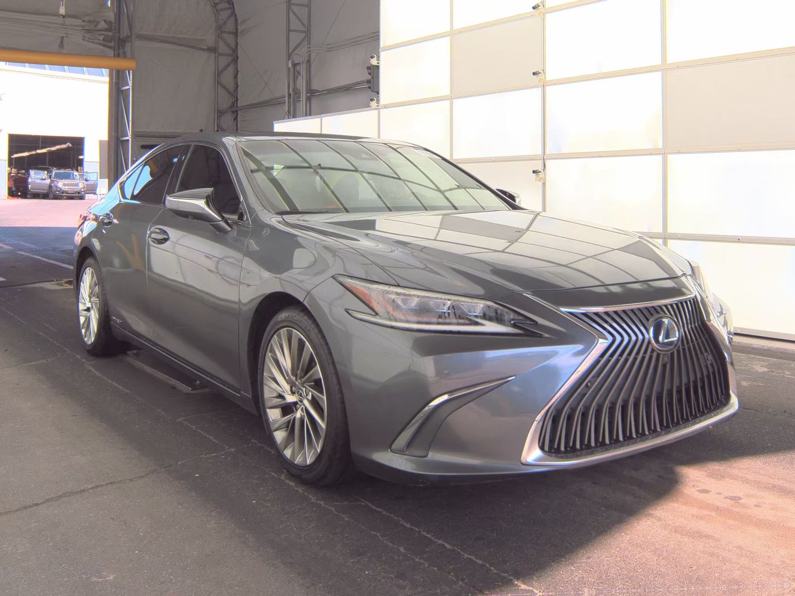 2020 Lexus ES ES 300h Ultra Luxury FWD