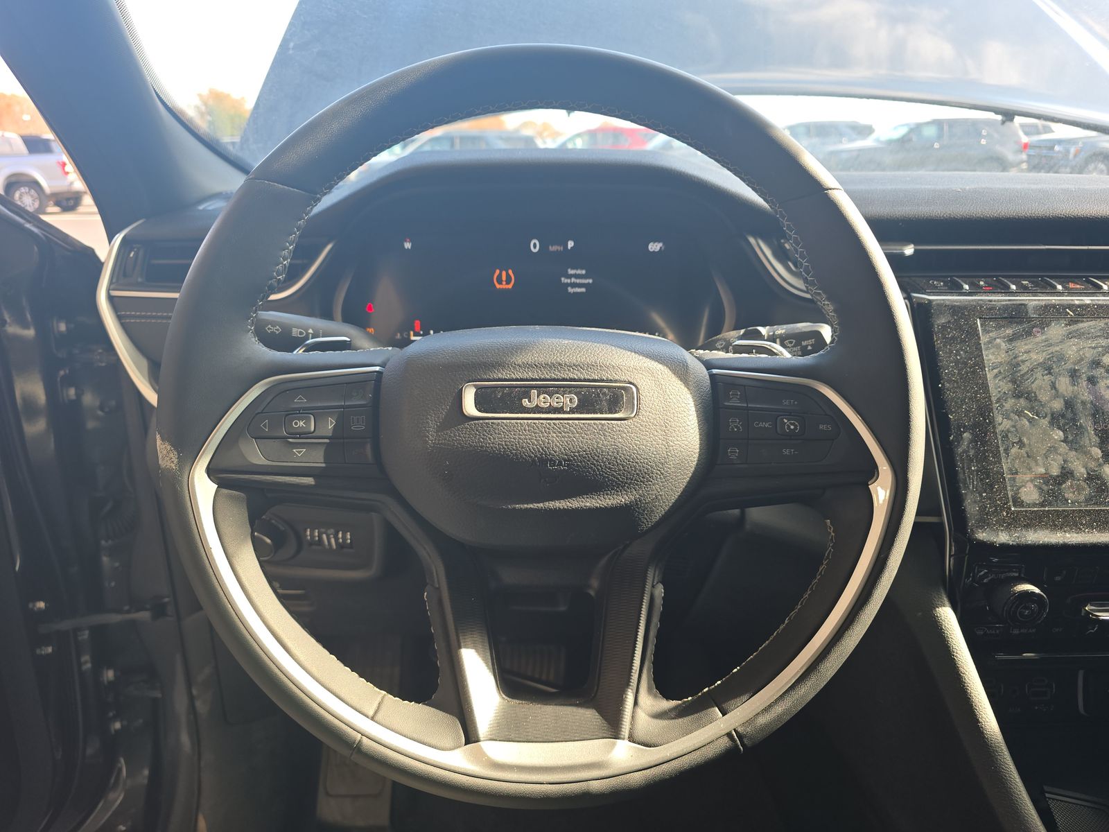 2023 Jeep Grand Cherokee Altitude RWD