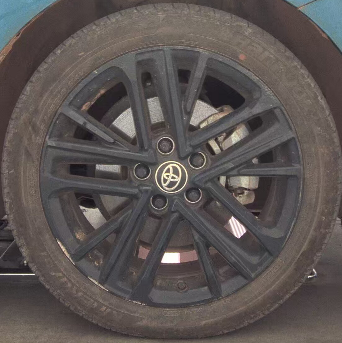 2025 Toyota Camry SE FWD