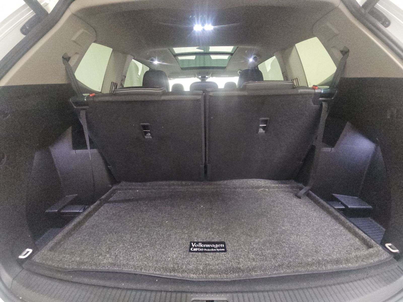 2024 Volkswagen Atlas 2.0T SEL Premium R-Line AWD