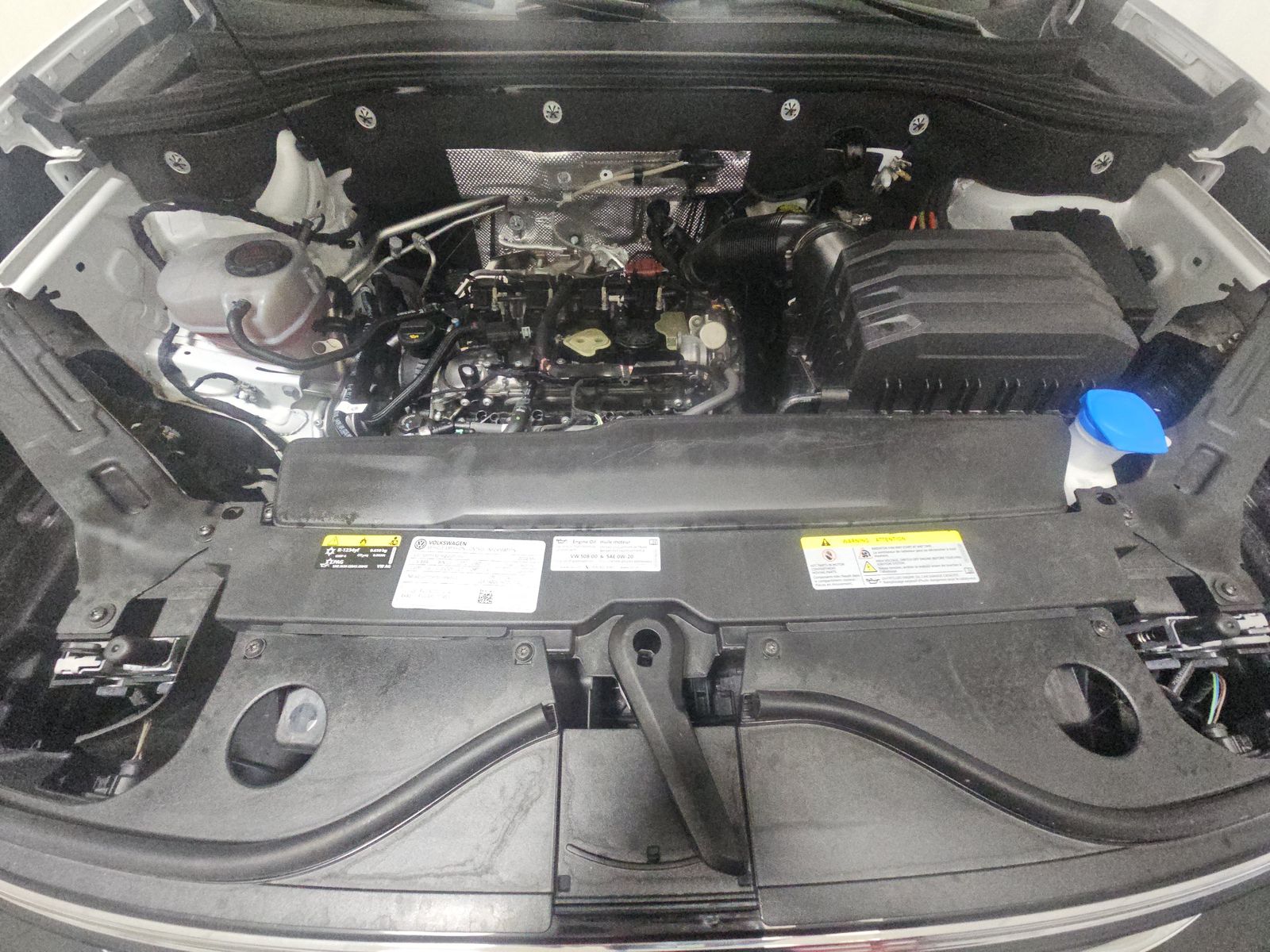 2024 Volkswagen Atlas 2.0T SEL Premium R-Line AWD