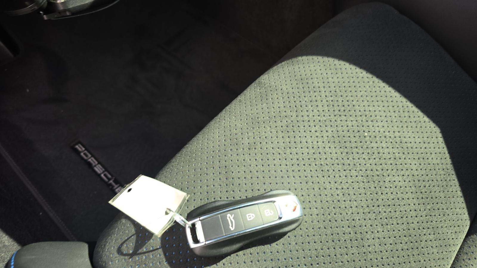 2024 Porsche 911 GT3 RWD