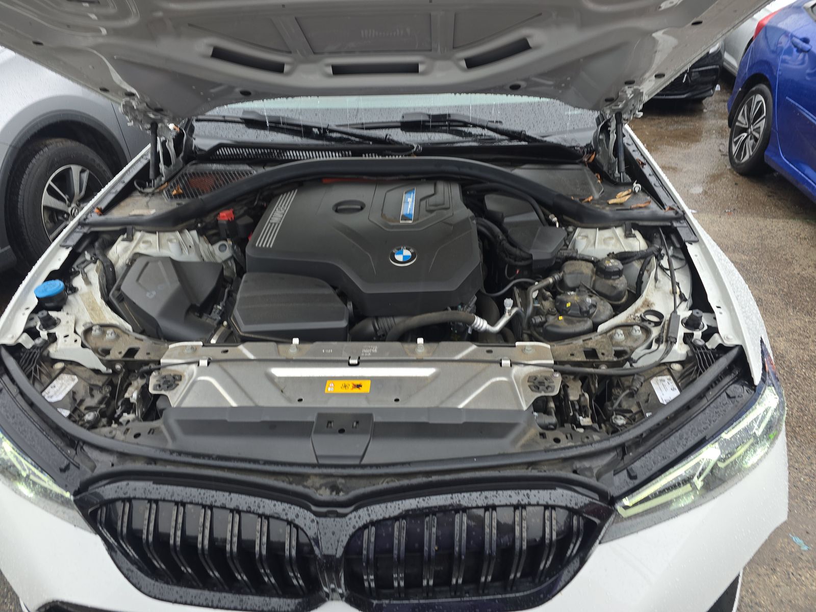 2023 BMW 3 Series 330e RWD