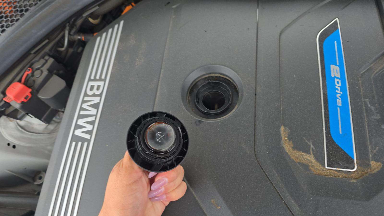 2023 BMW 3 Series 330e RWD