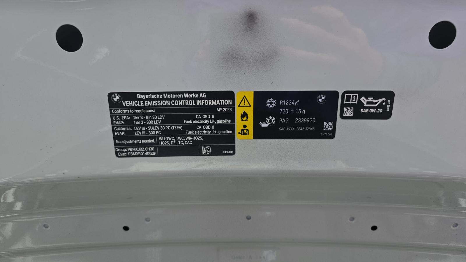 2023 BMW 3 Series 330e RWD