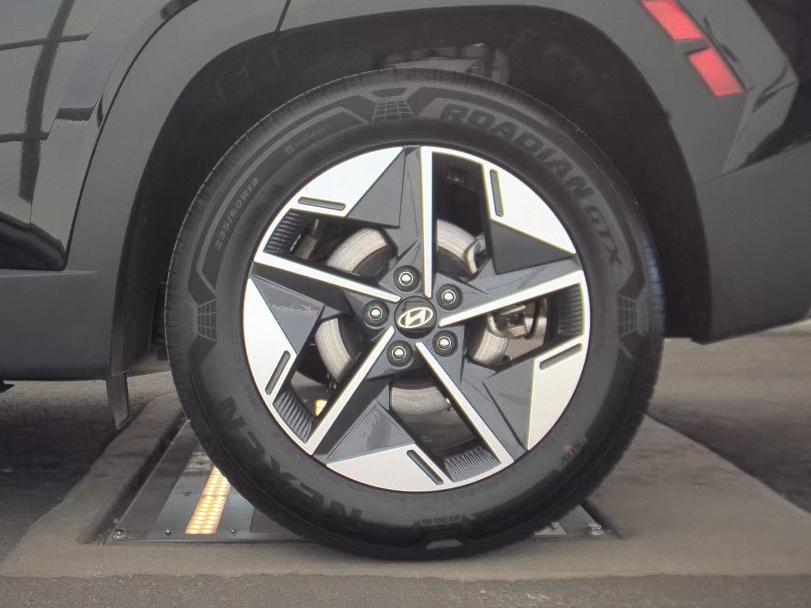 2025 Hyundai Tucson SEL FWD