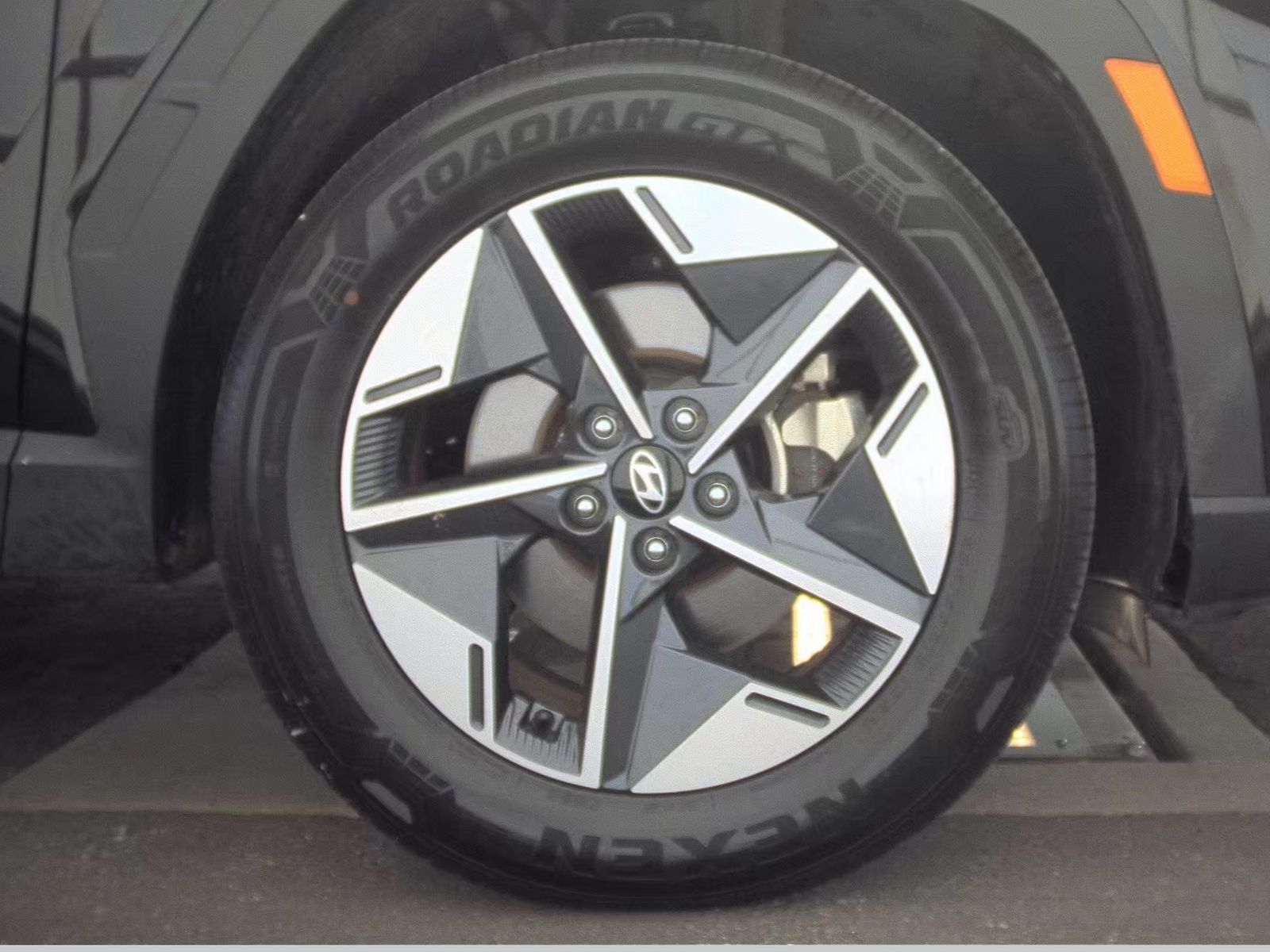 2025 Hyundai Tucson SEL FWD