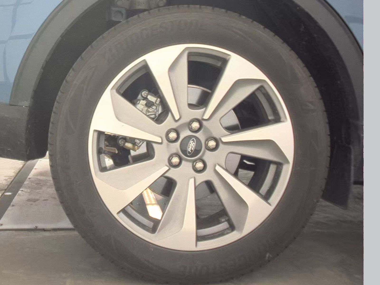 2025 Ford Escape Hybrid Platinum FWD