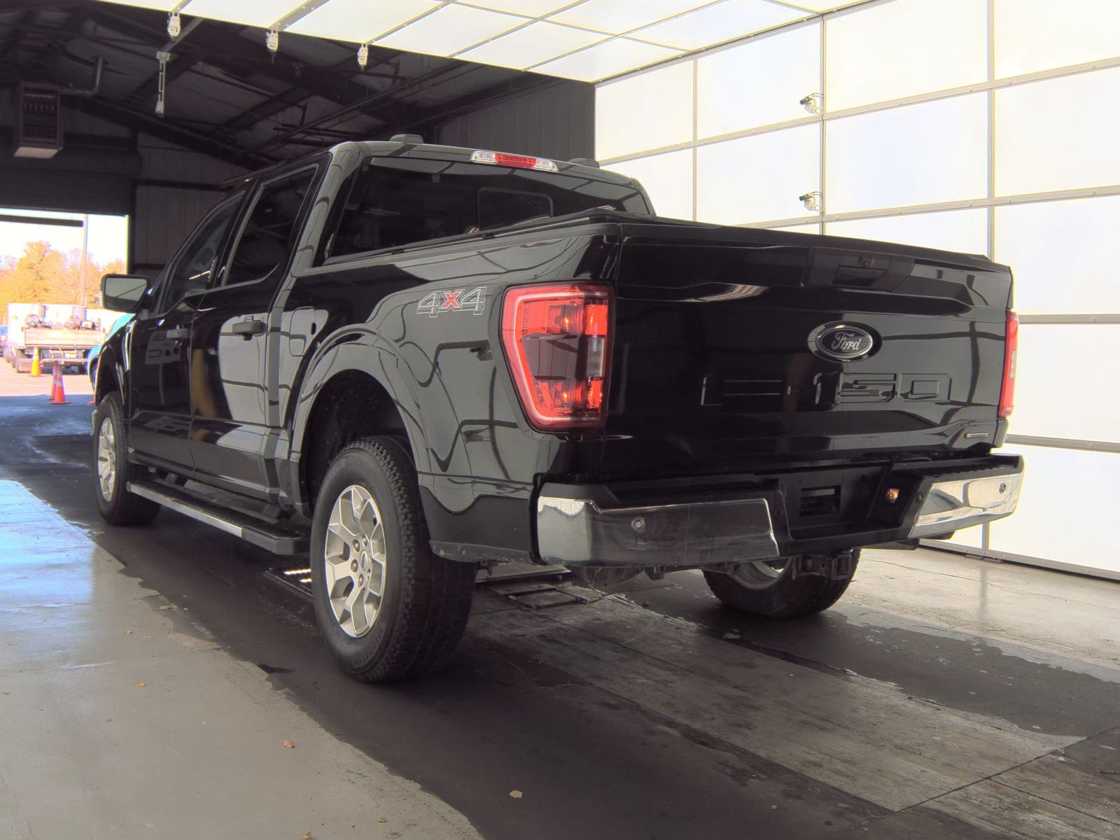 2023 Ford F-150 XLT AWD