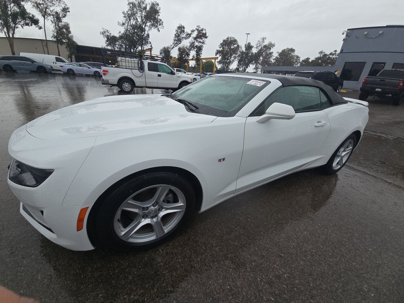 2023 Chevrolet Camaro 1LT RWD