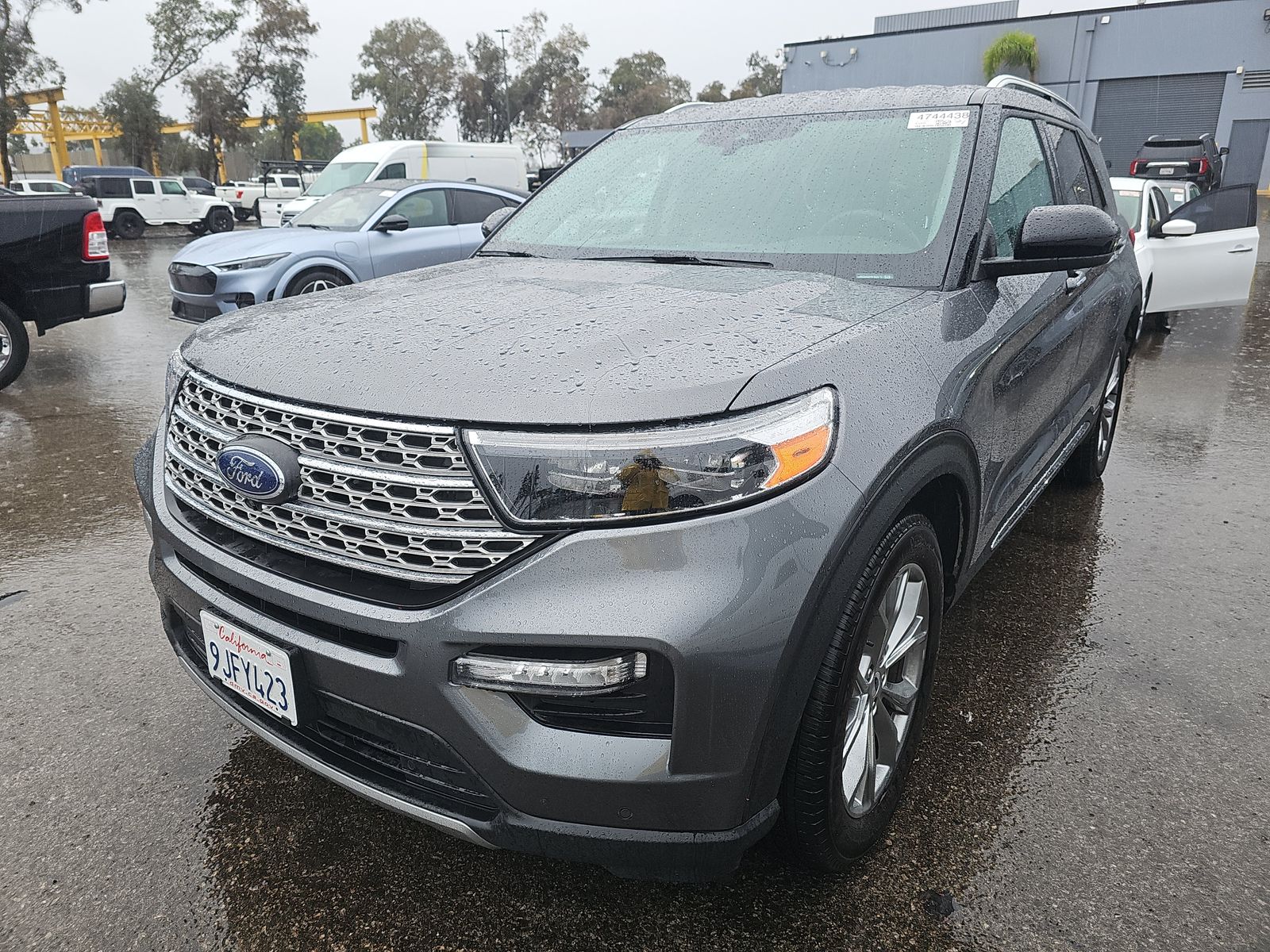 2023 Ford Explorer Limited AWD