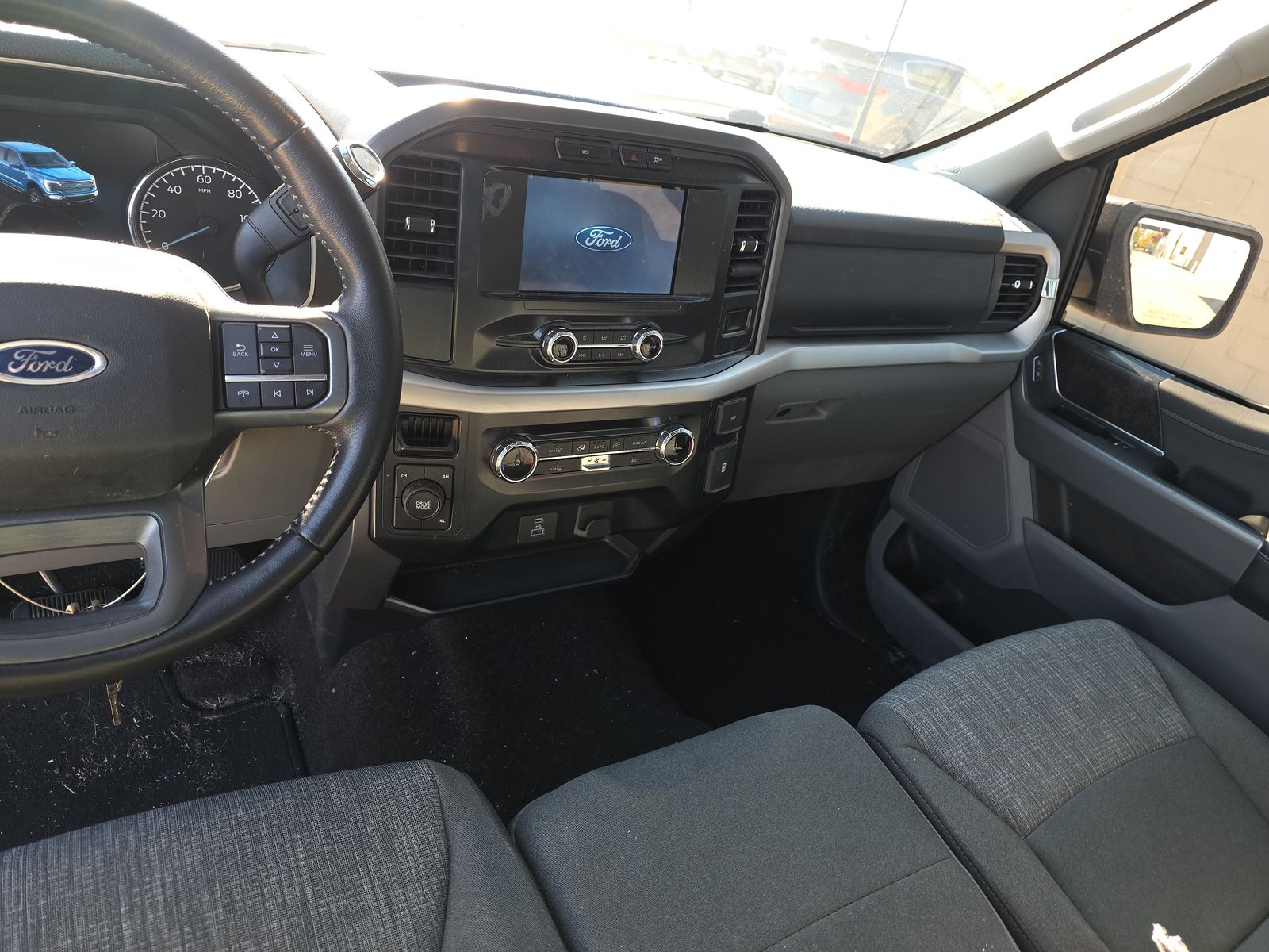 2022 Ford F-150 XLT AWD