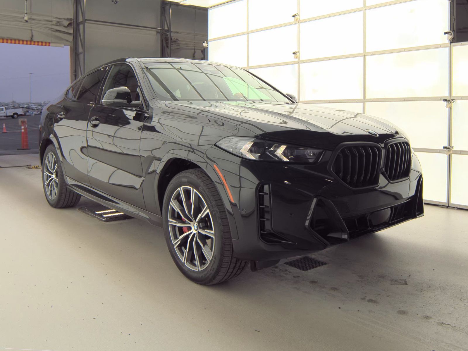 2025 BMW X6 xDrive40i AWD