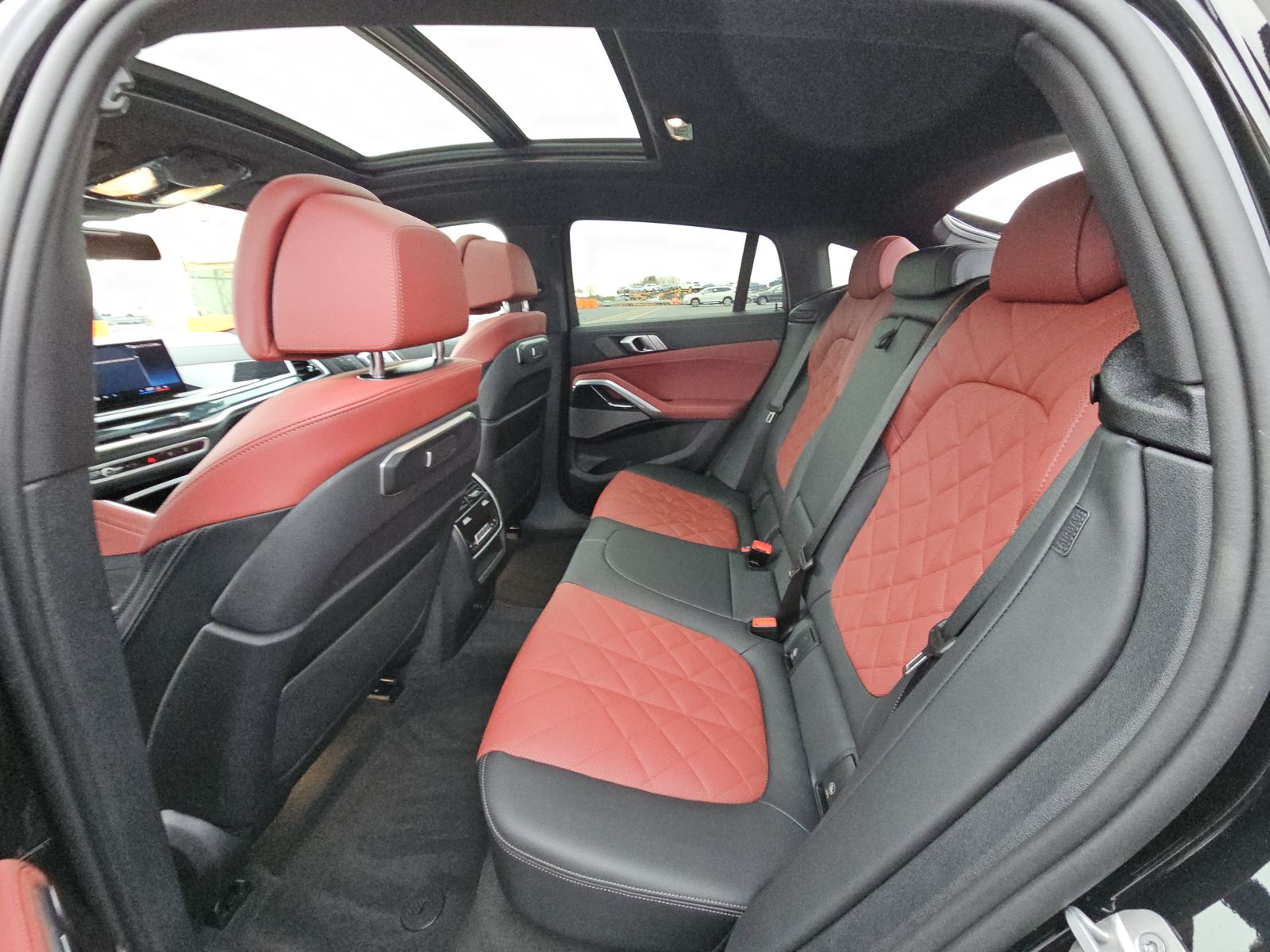 2025 BMW X6 xDrive40i AWD