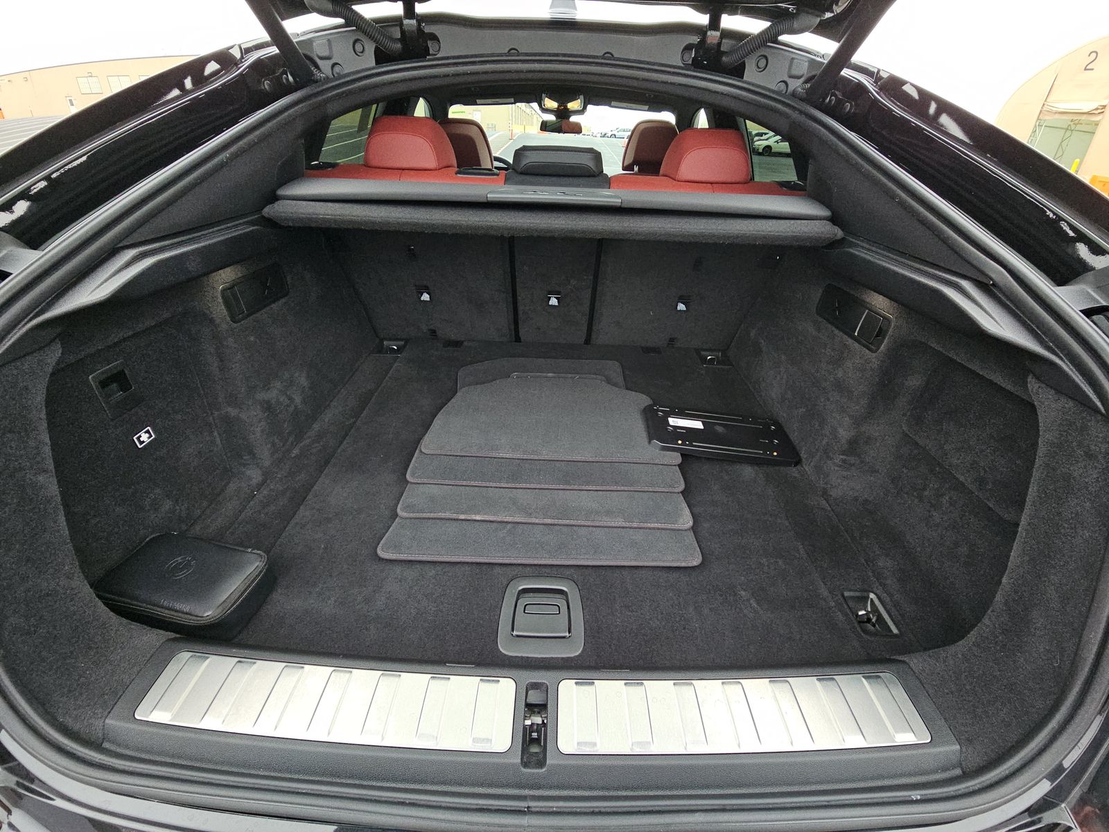 2025 BMW X6 xDrive40i AWD