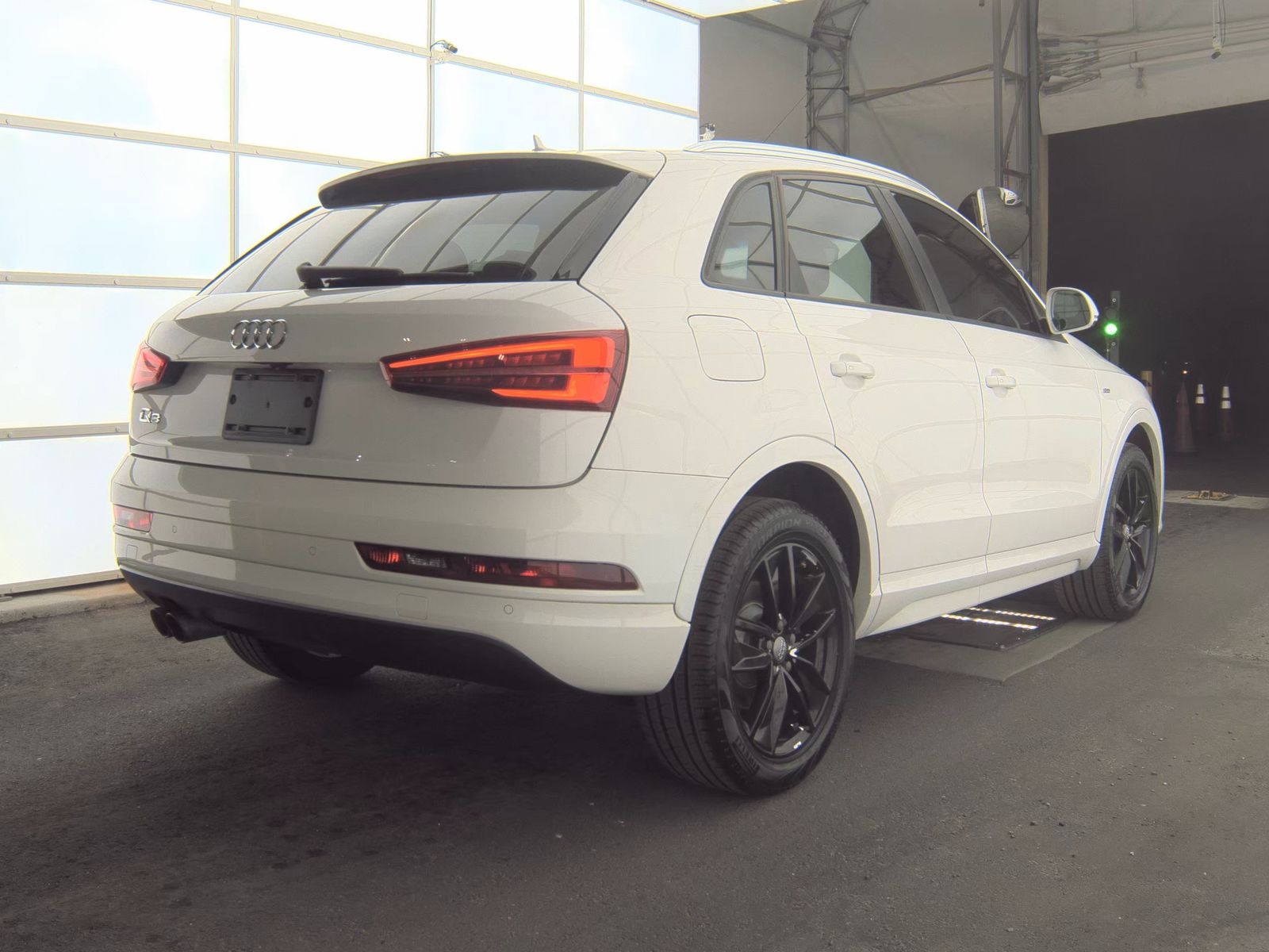 2018 Audi Q3 2.0T Premium FWD