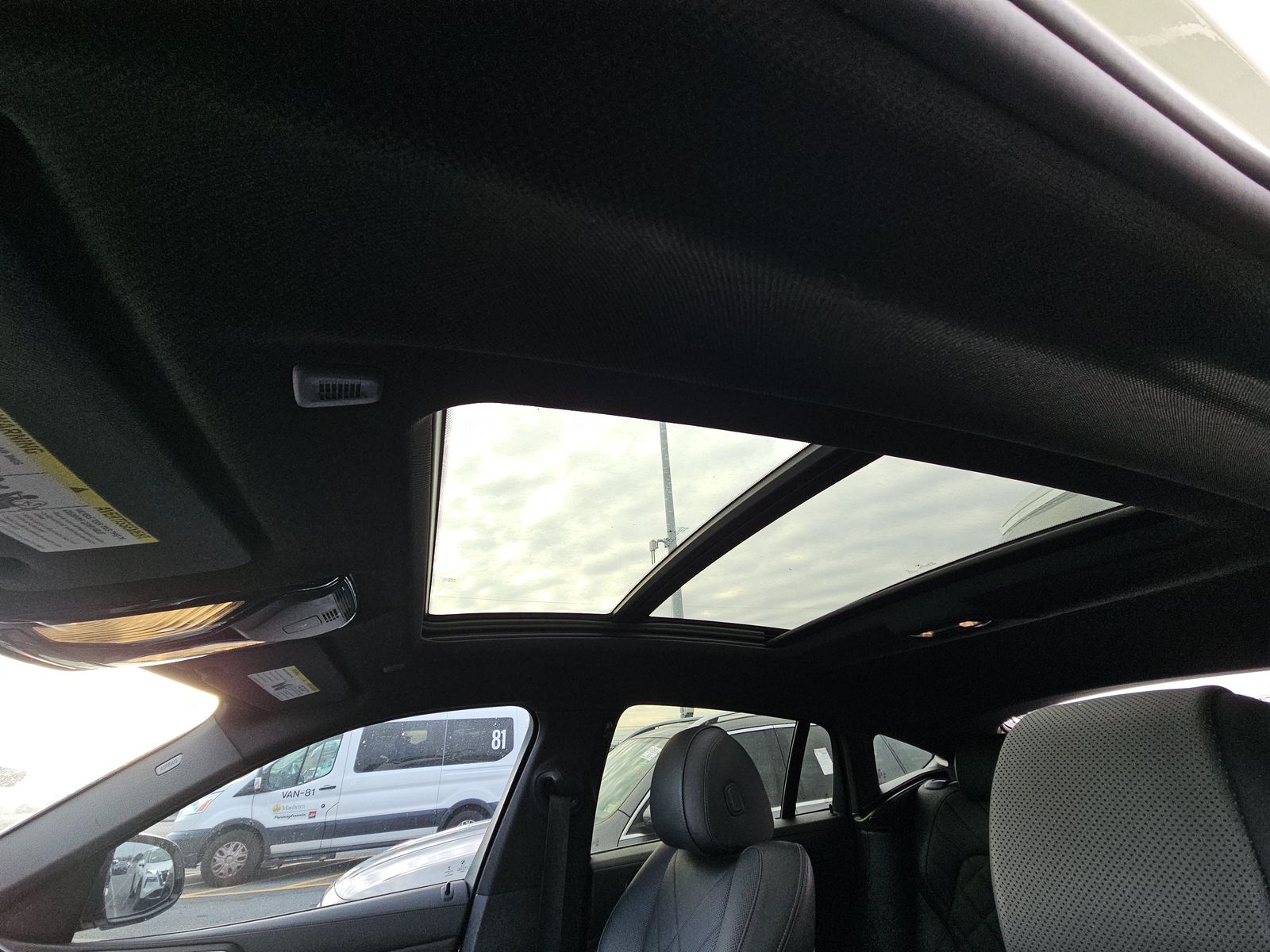 2023 BMW X6 xDrive40i AWD