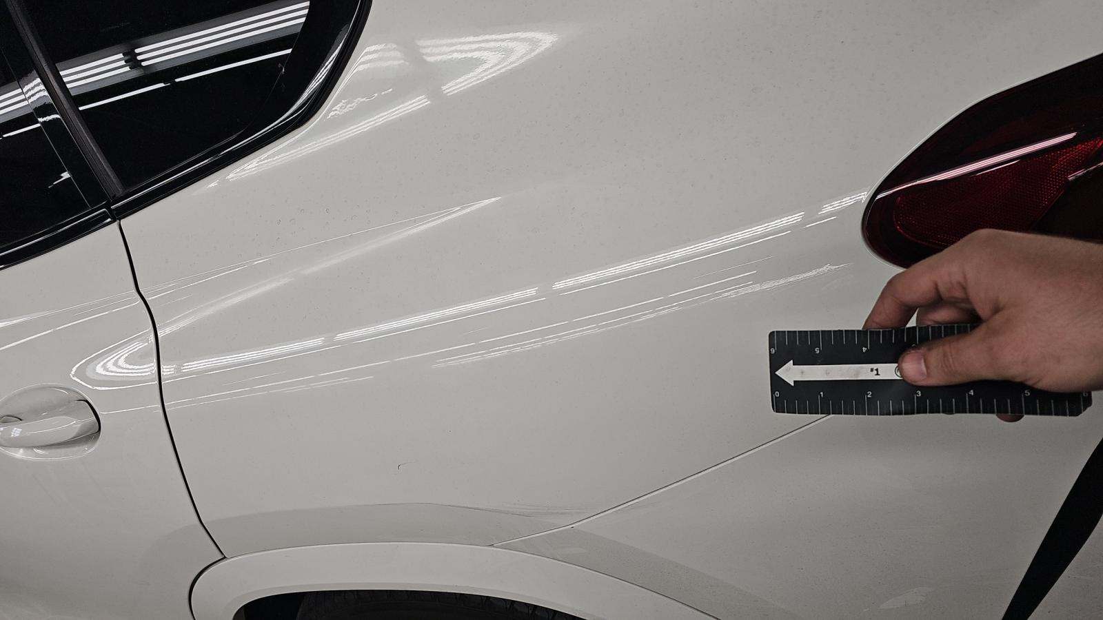 2023 BMW X6 xDrive40i AWD