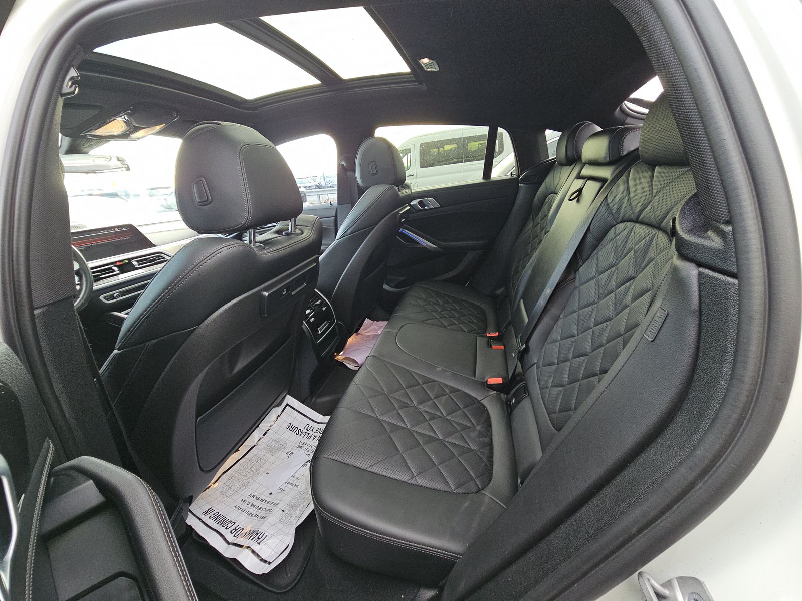 2023 BMW X6 xDrive40i AWD