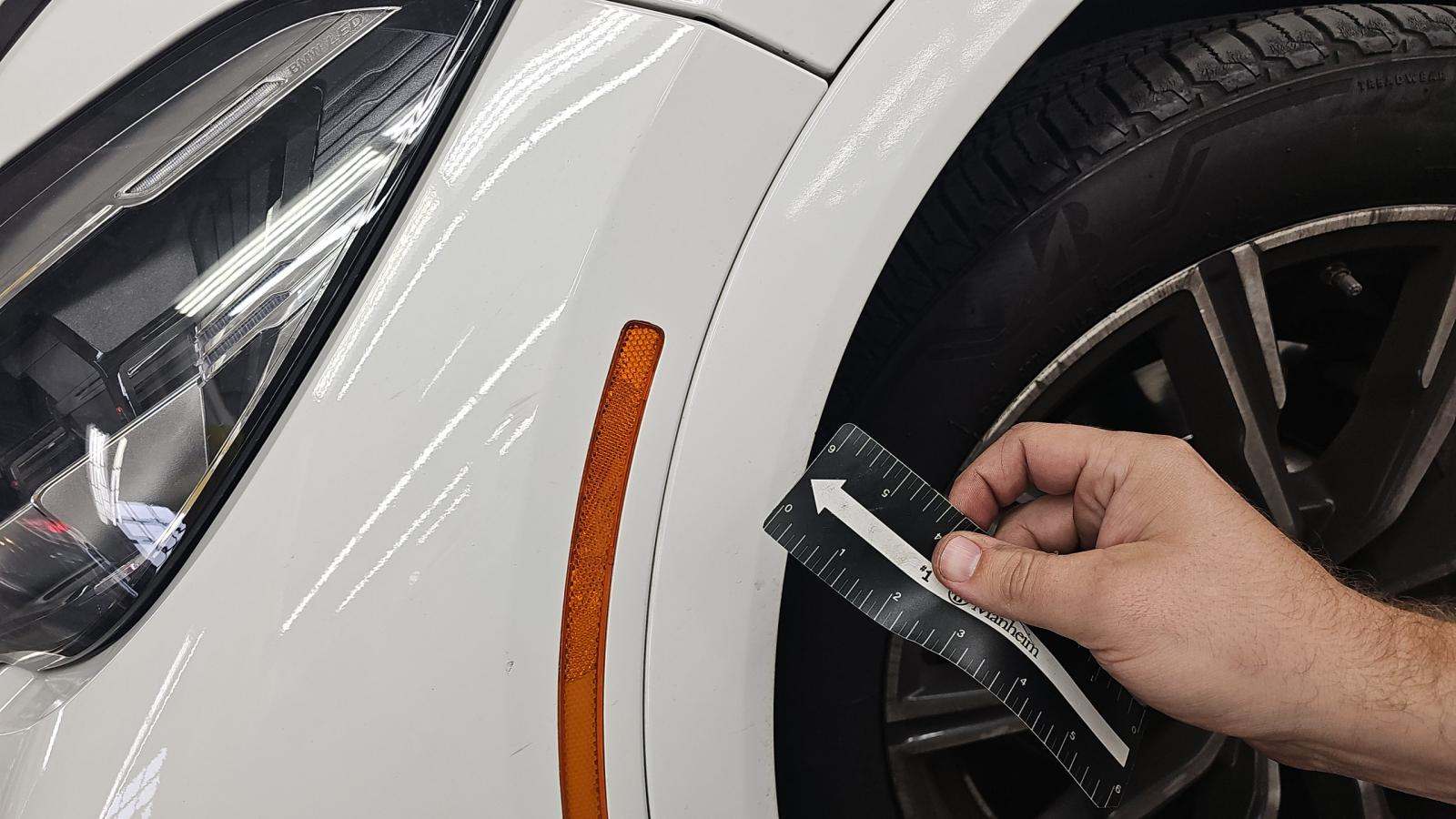 2023 BMW X6 xDrive40i AWD