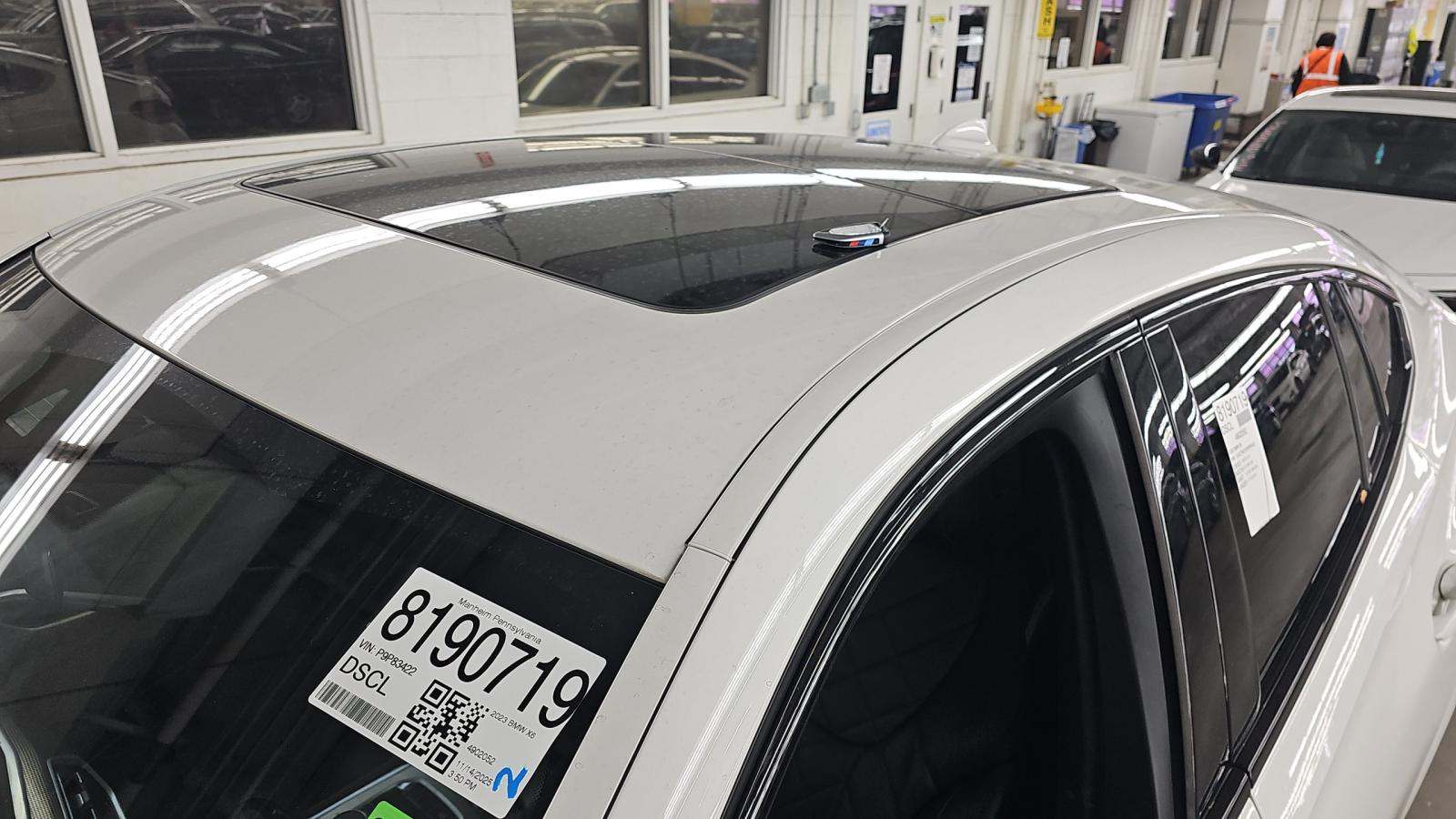 2023 BMW X6 xDrive40i AWD