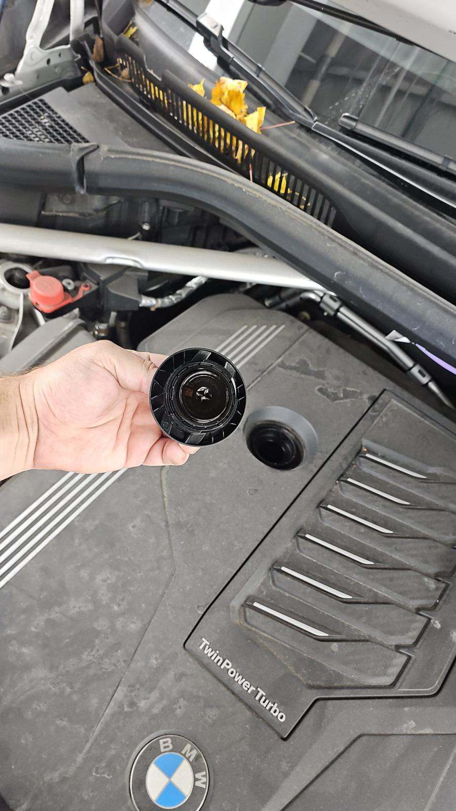 2023 BMW X6 xDrive40i AWD