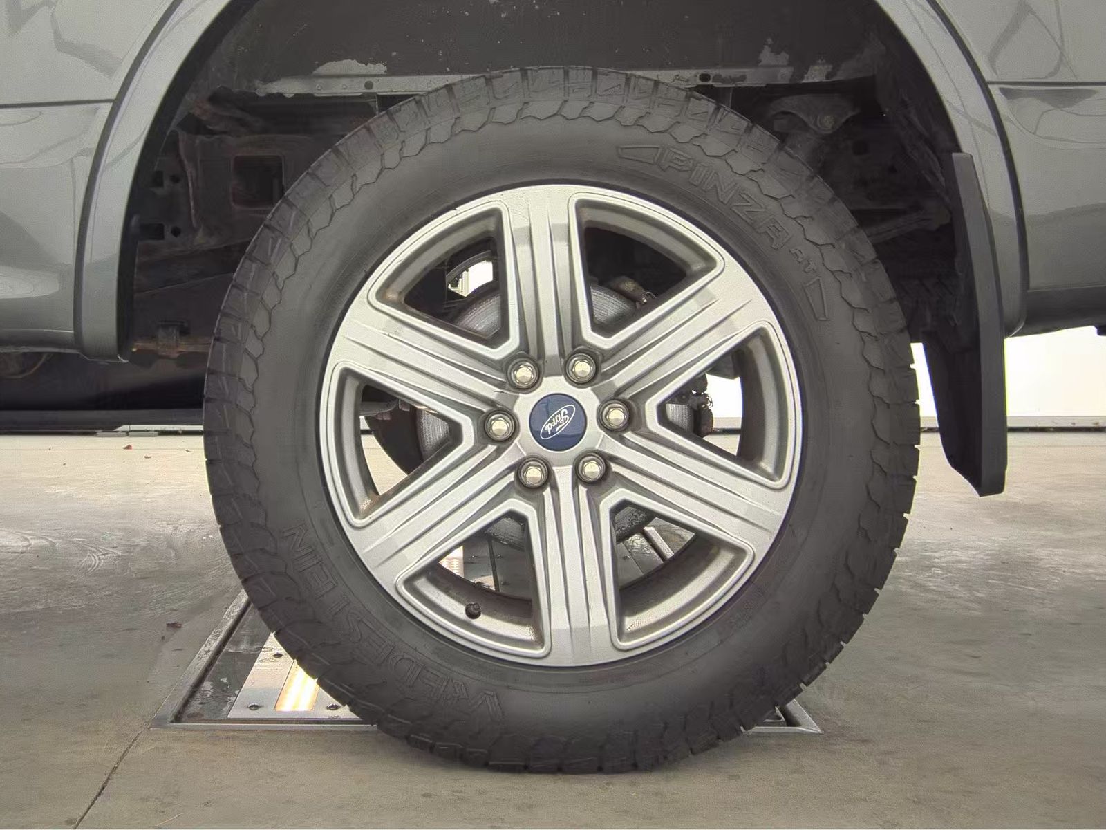 2019 Ford F-150 Lariat AWD