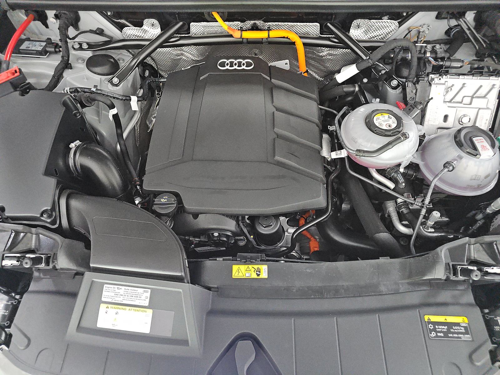 2025 Audi Q5 e Plug-In Hybrid S line Premium Plus AWD