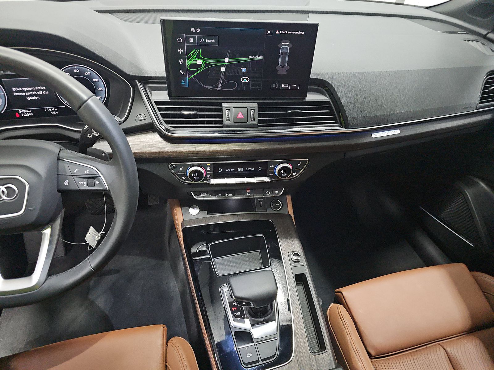 2025 Audi Q5 e Plug-In Hybrid S line Premium Plus AWD