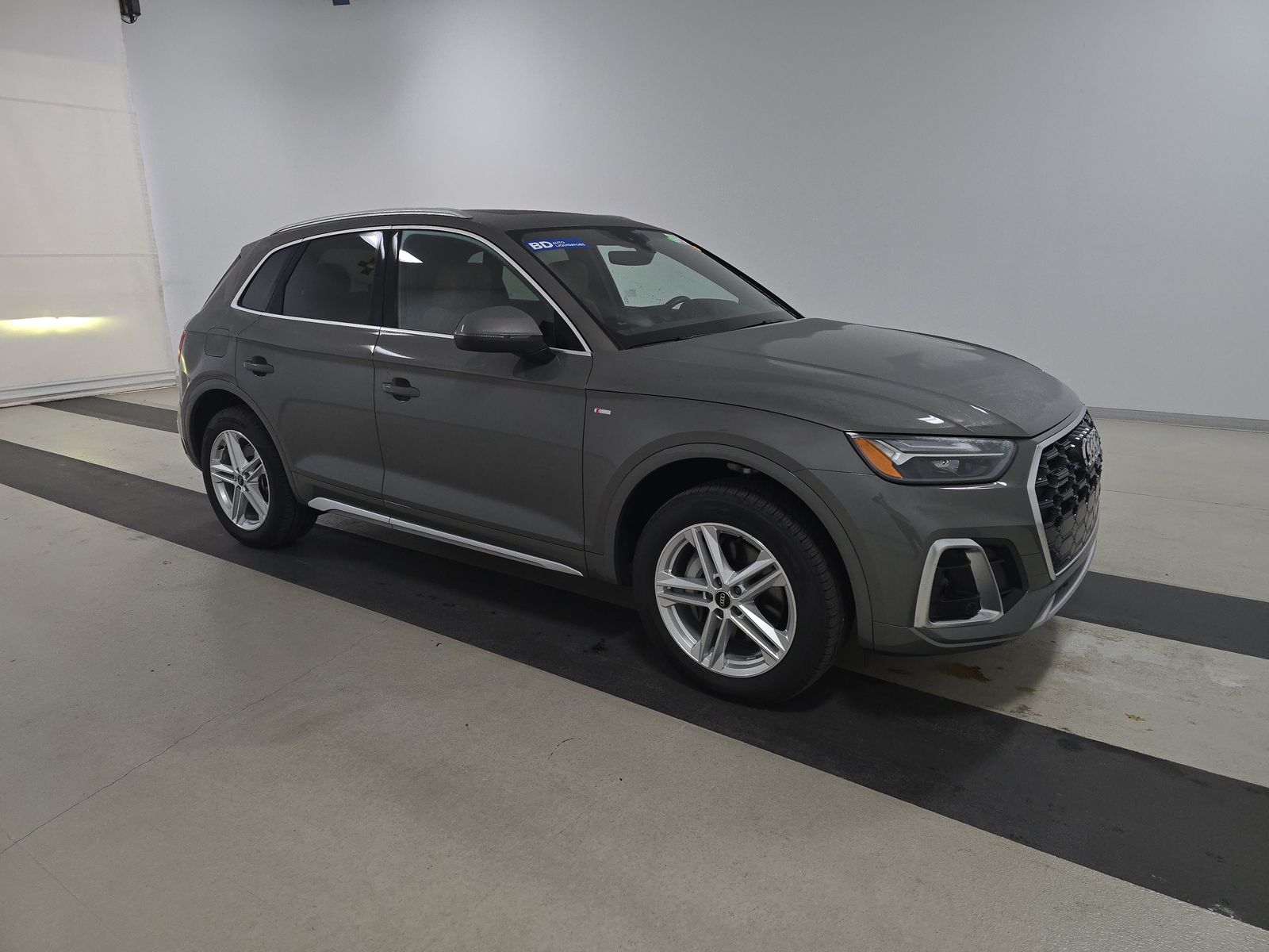 2025 Audi Q5 e Plug-In Hybrid S line Premium Plus AWD