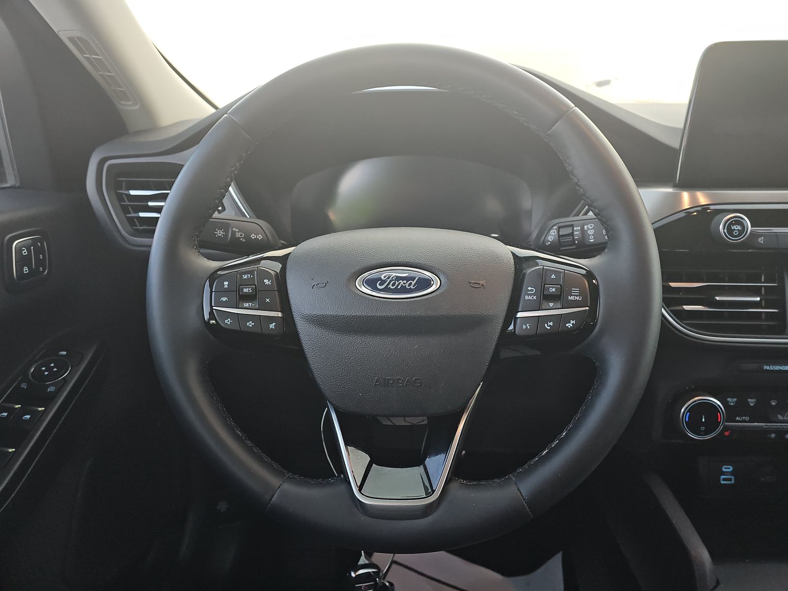 2022 Ford Escape Titanium AWD