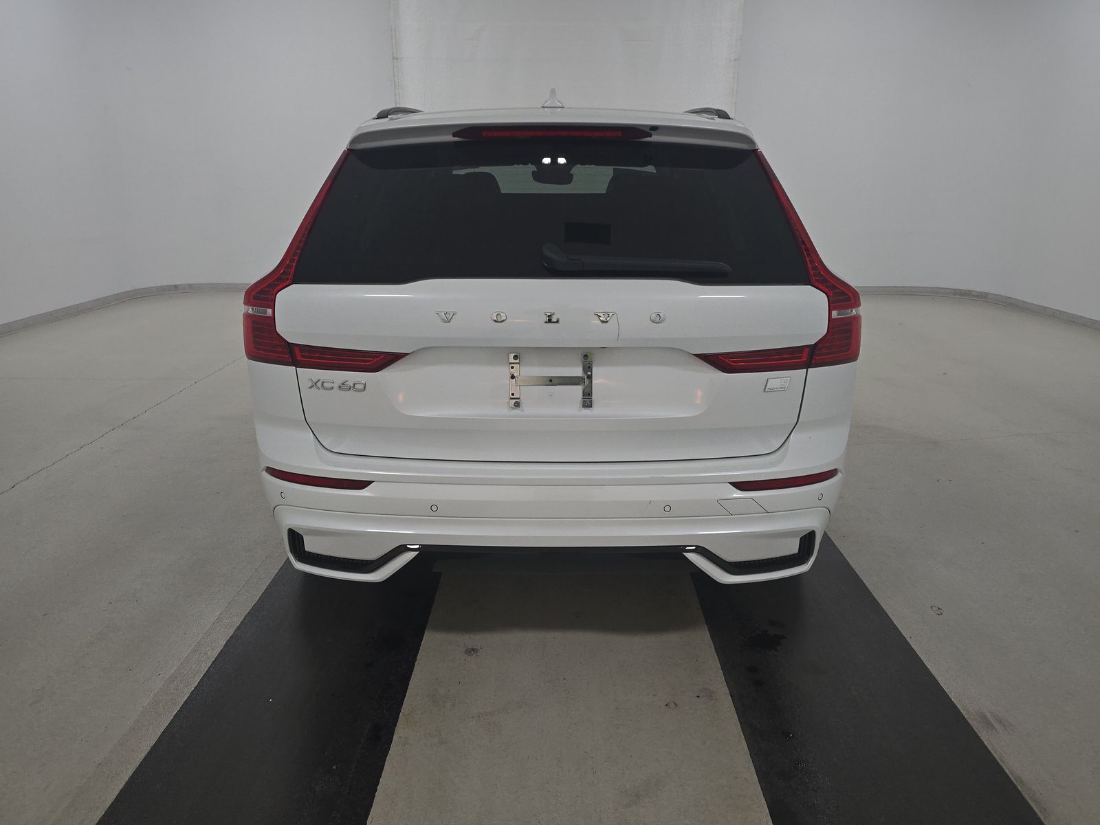 2024 Volvo XC60 Recharge T8 Core AWD