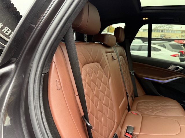 2023 BMW X5 xDrive40i AWD