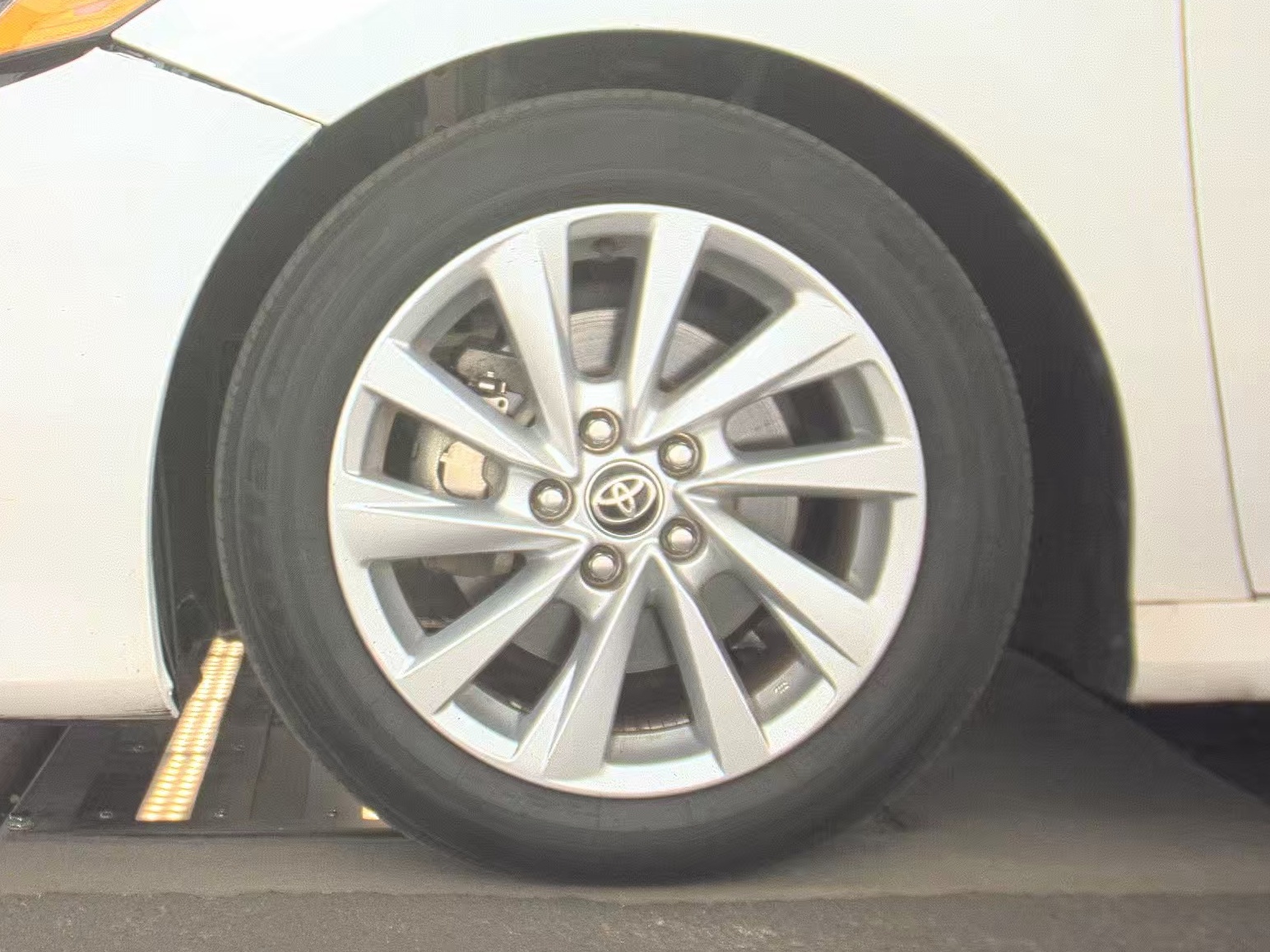 2023 Toyota Camry LE FWD