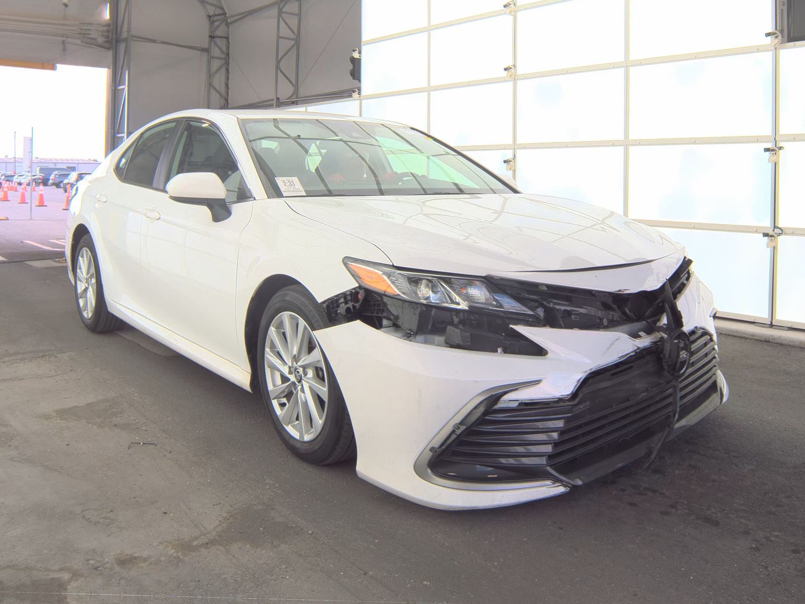 2023 Toyota Camry LE FWD