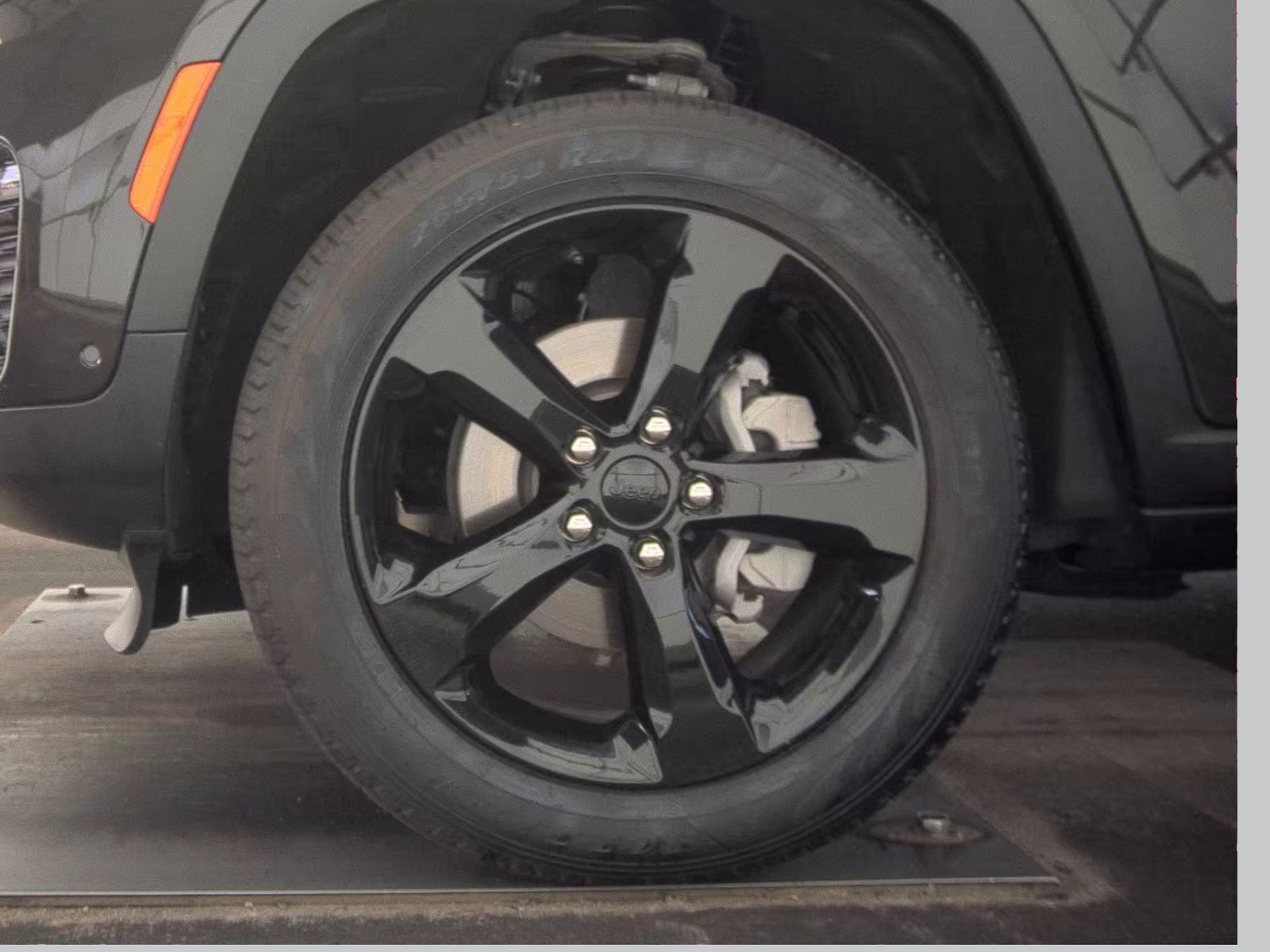 2025 Jeep Grand Cherokee Limited AWD