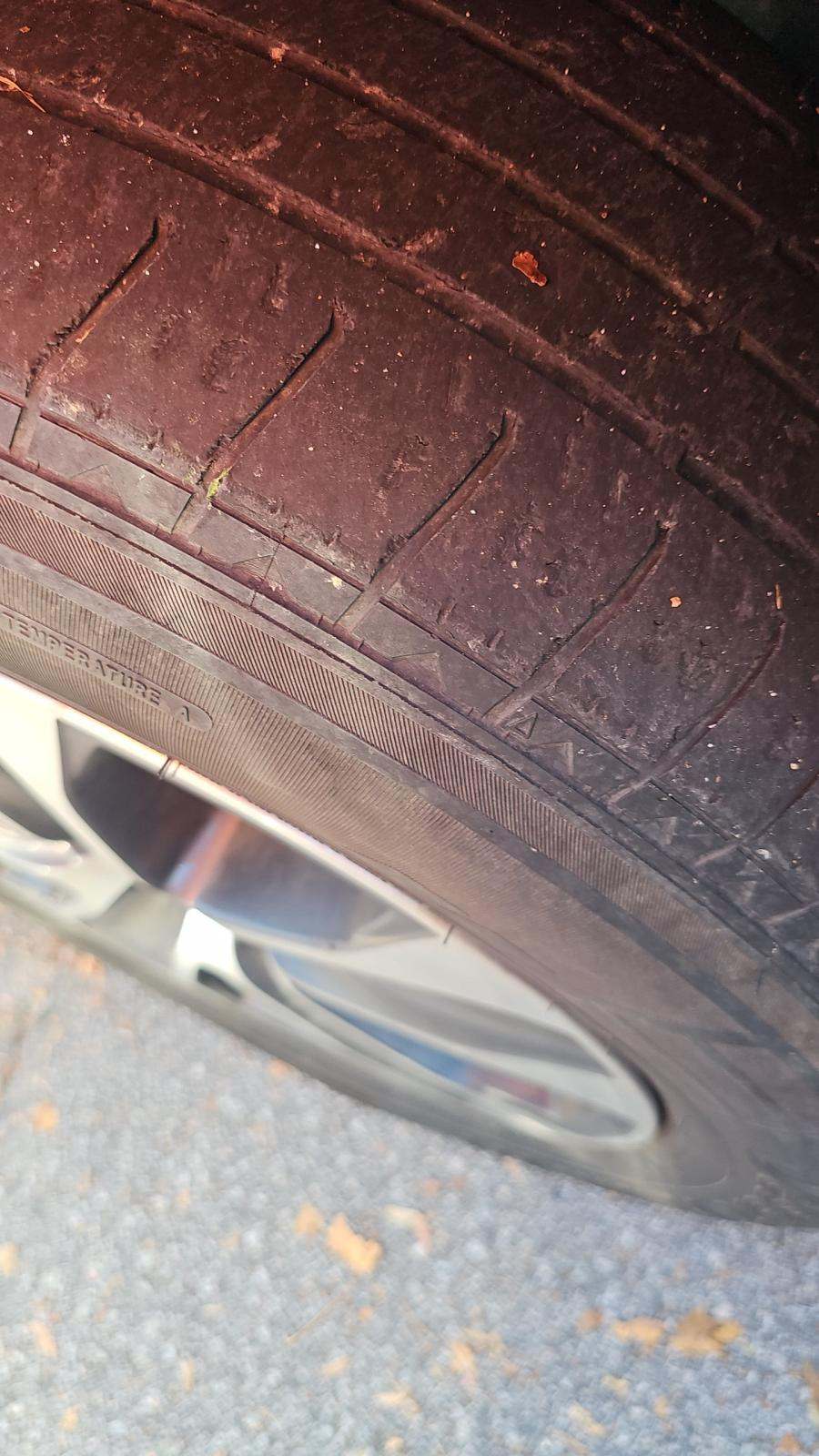 2022 Toyota Highlander XLE FWD