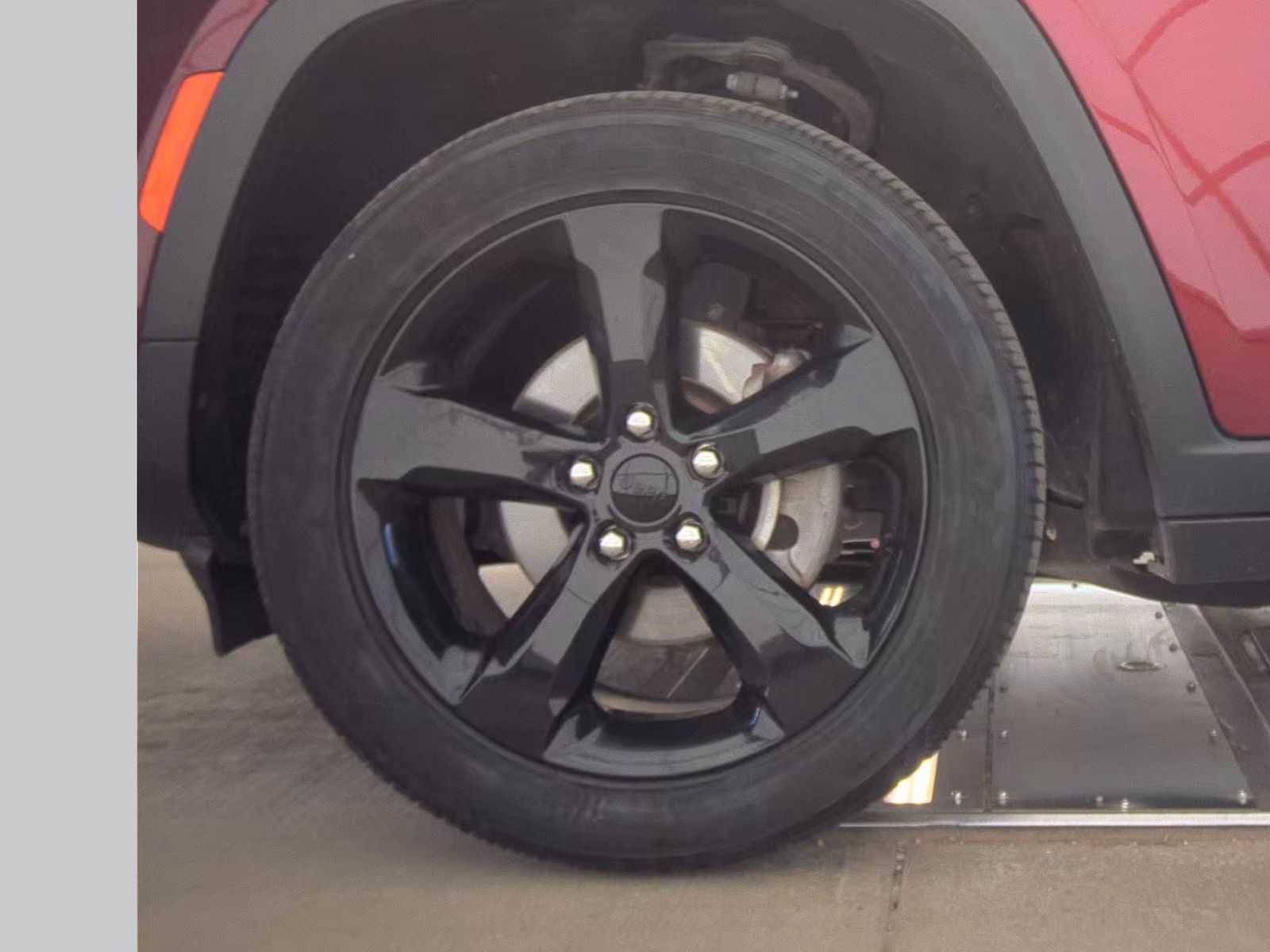 2023 Jeep Grand Cherokee Altitude AWD