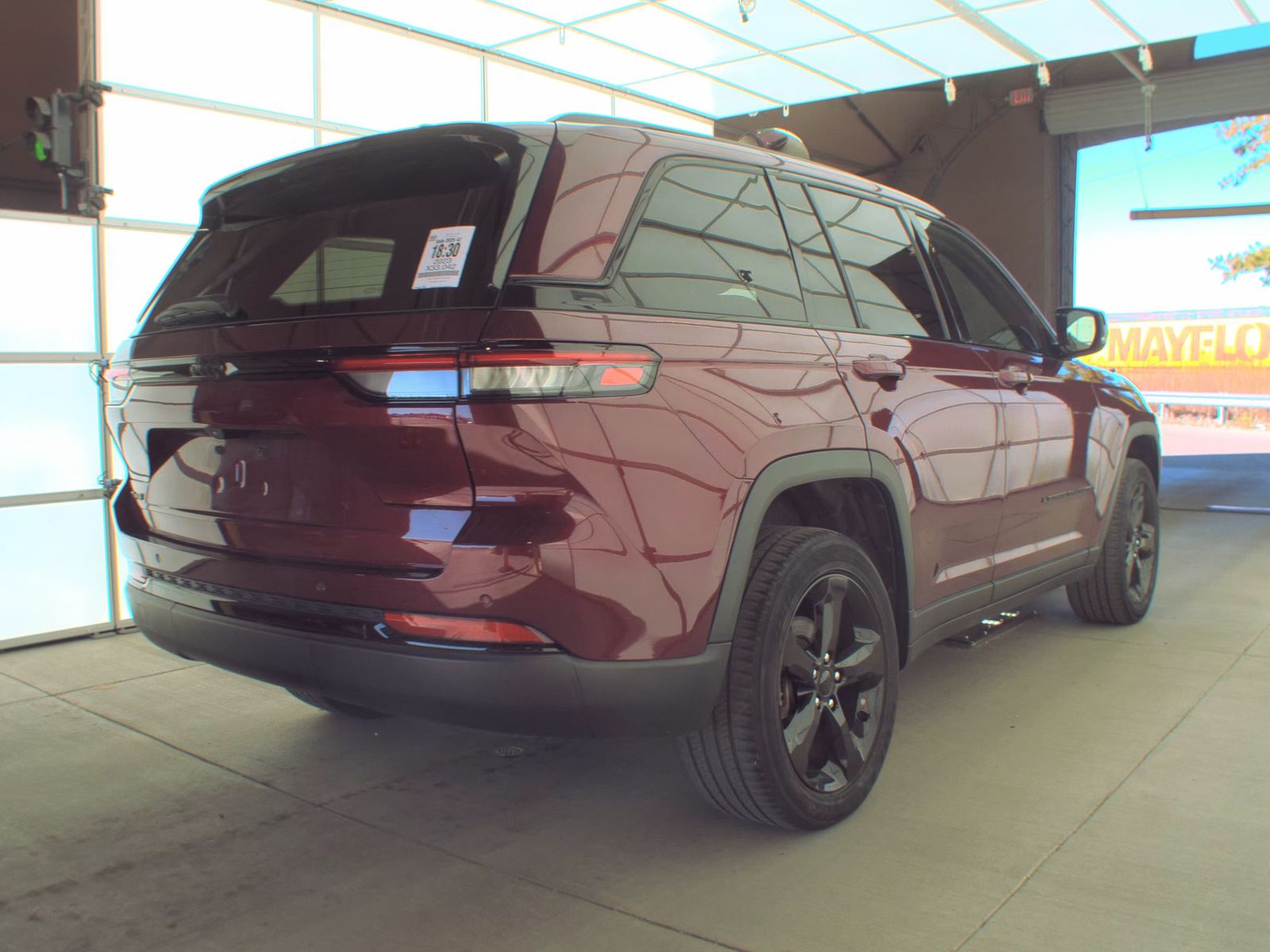 2023 Jeep Grand Cherokee Altitude AWD