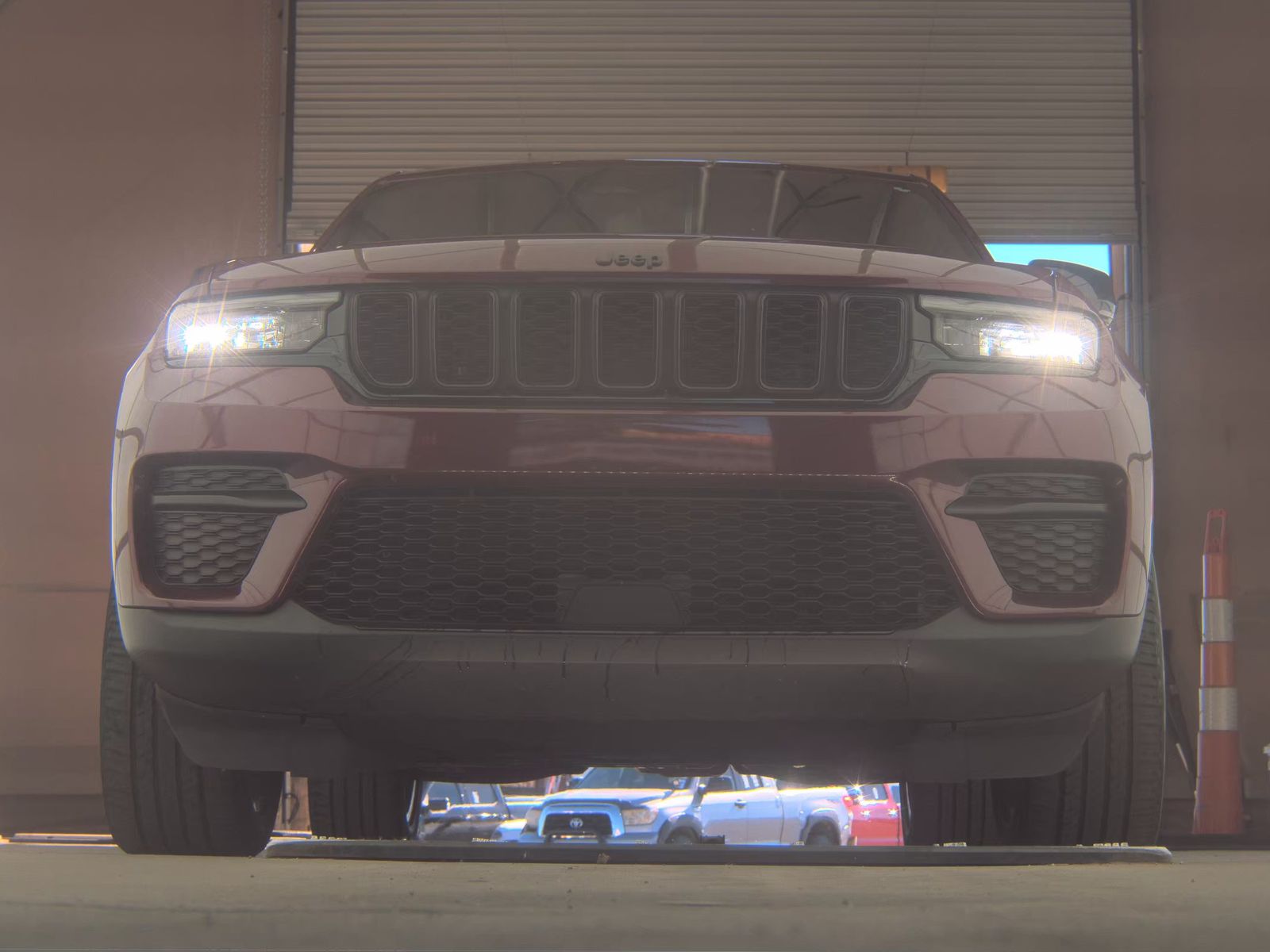 2023 Jeep Grand Cherokee Altitude AWD