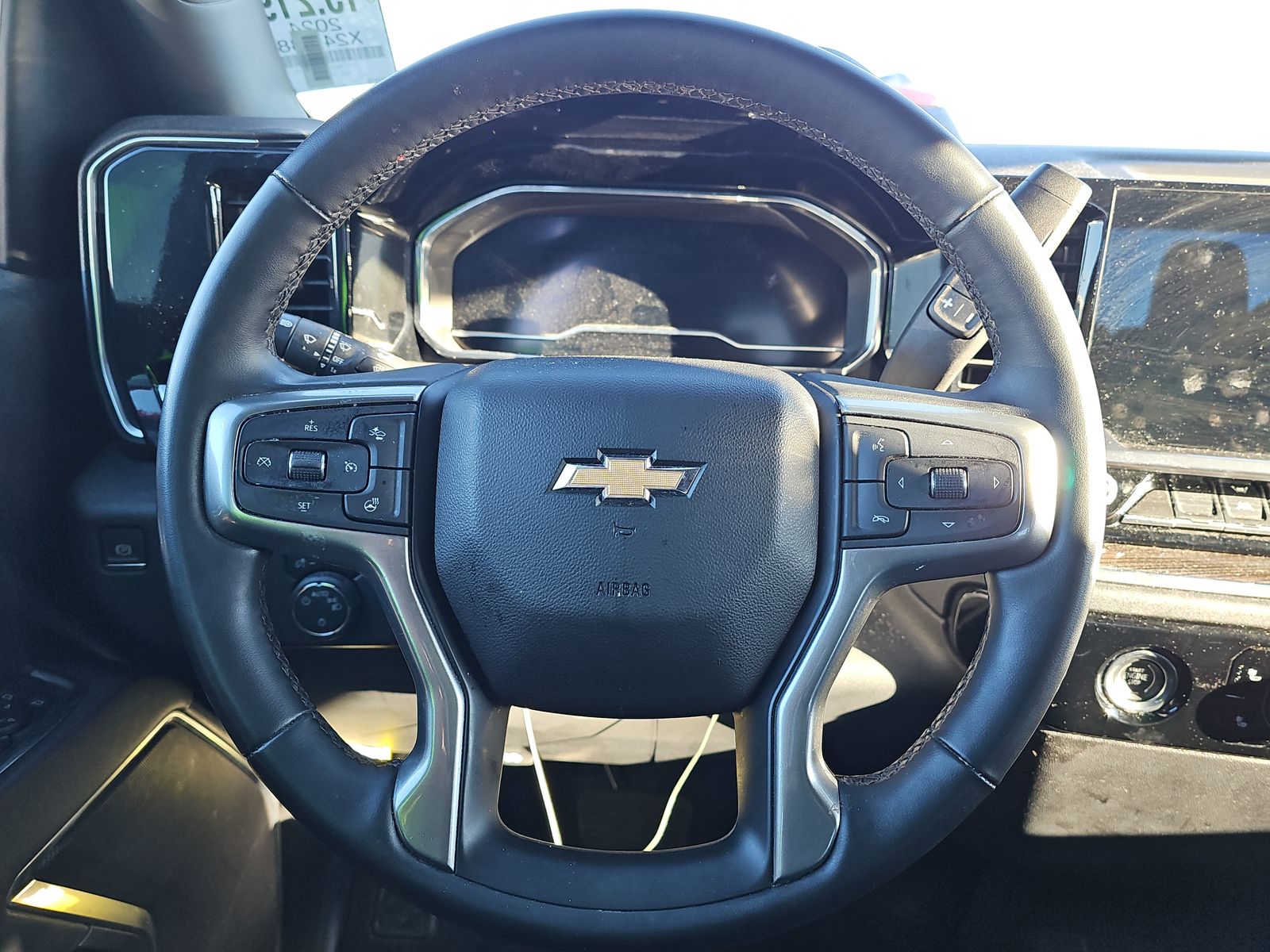 2024 Chevrolet Silverado 1500 LT RWD