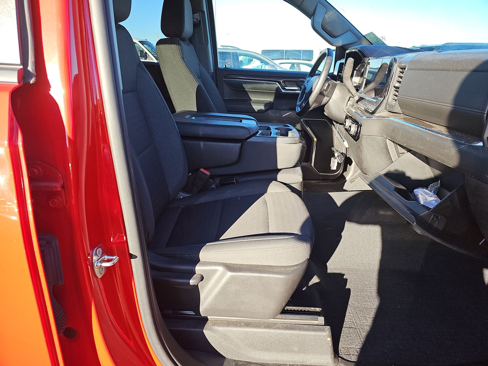 2024 Chevrolet Silverado 1500 LT RWD