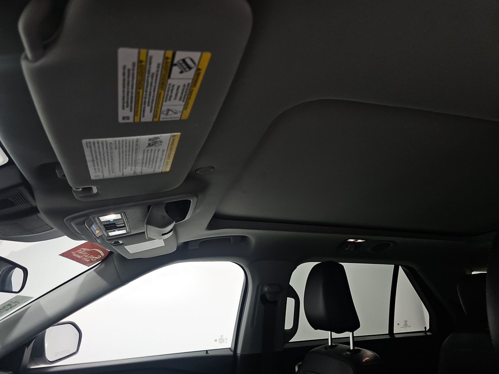 2023 Ford Explorer XLT AWD