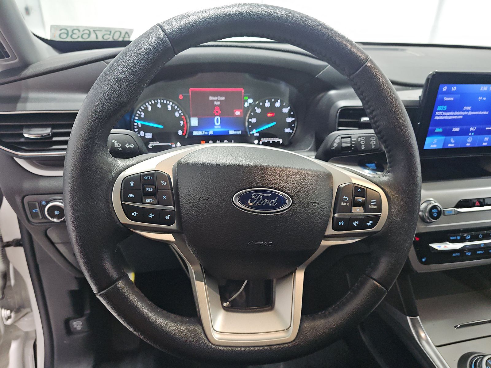 2023 Ford Explorer XLT AWD