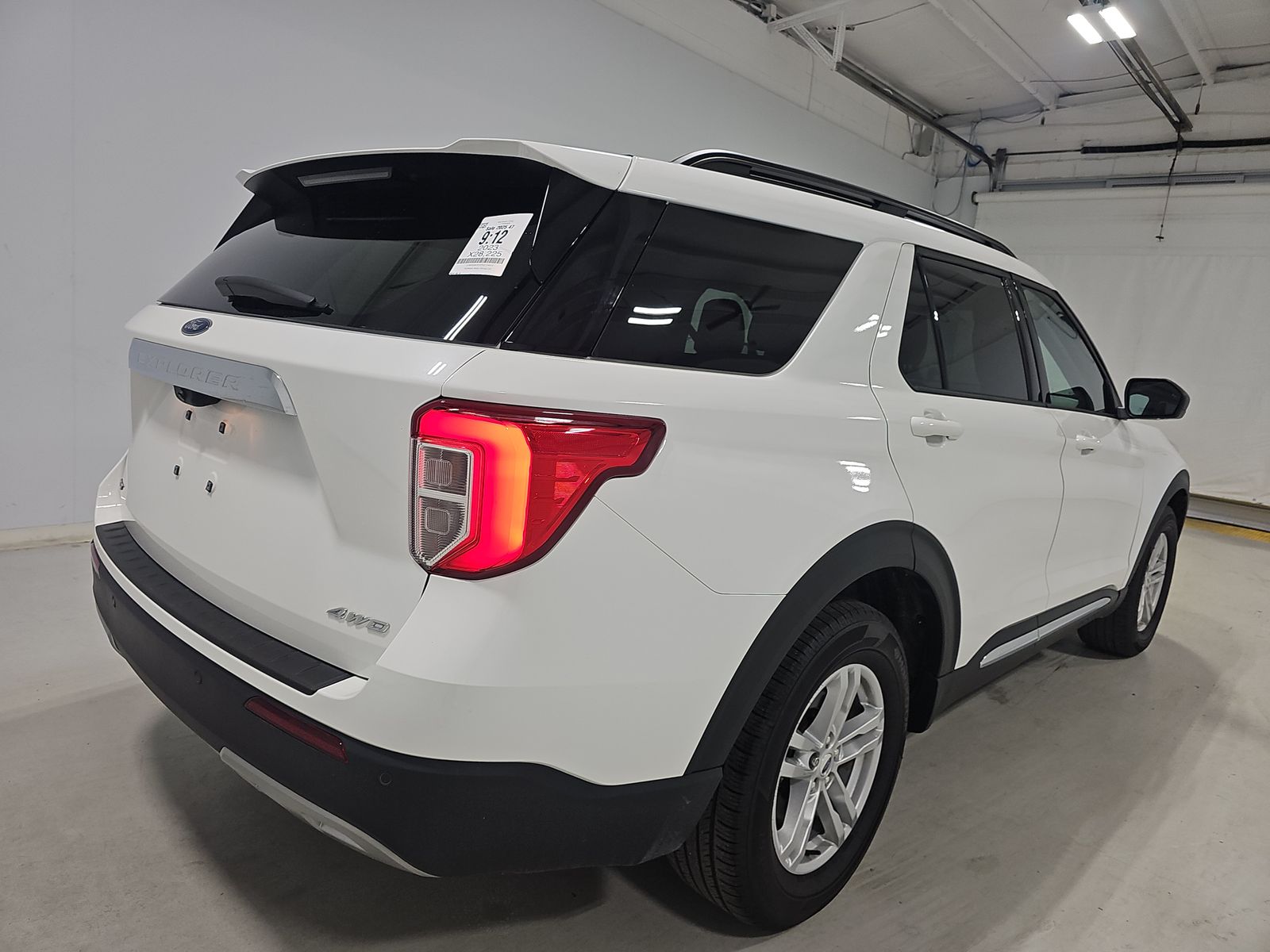 2023 Ford Explorer XLT AWD