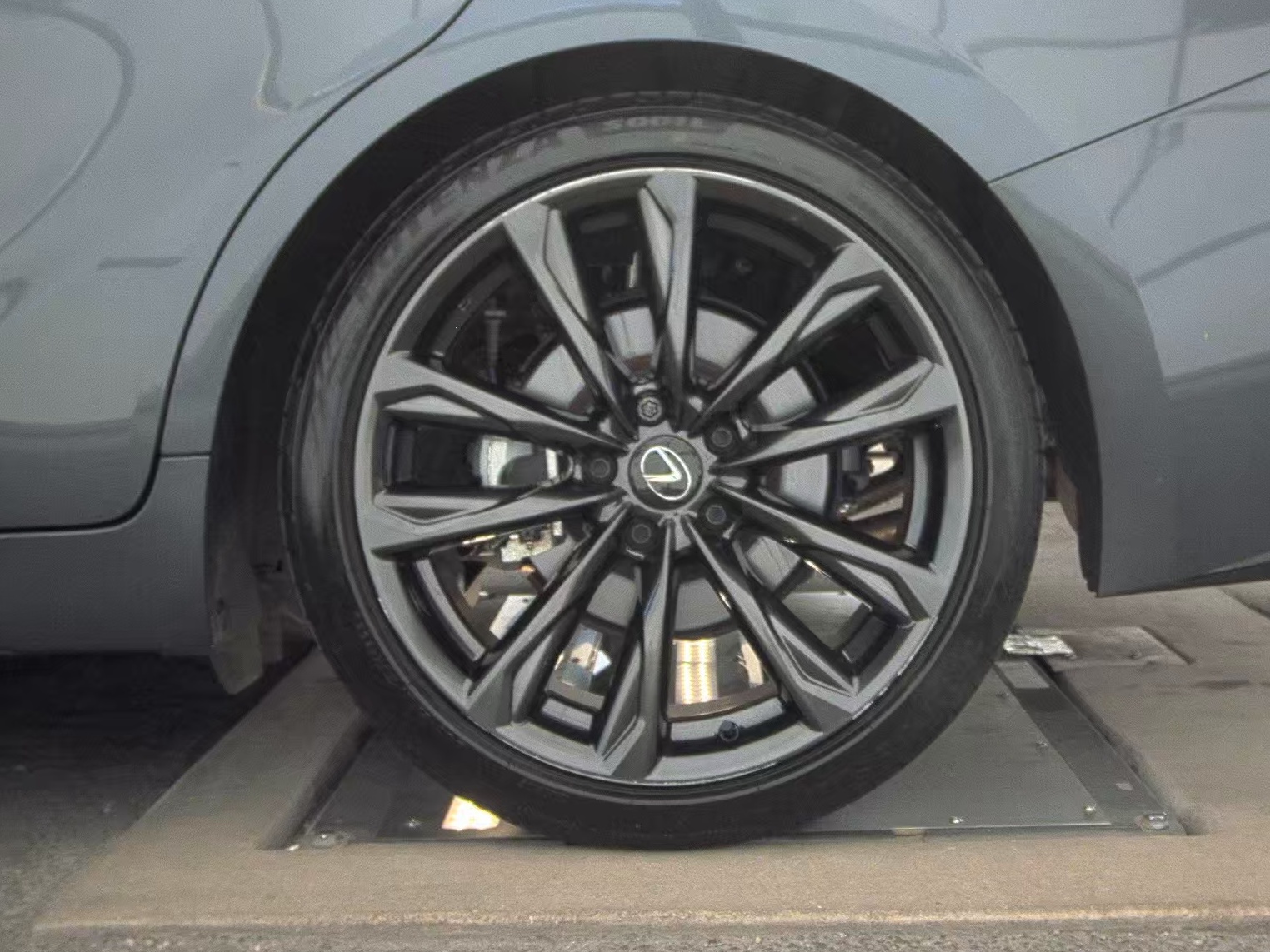 2024 Lexus IS IS 300 F SPORT Design RWD