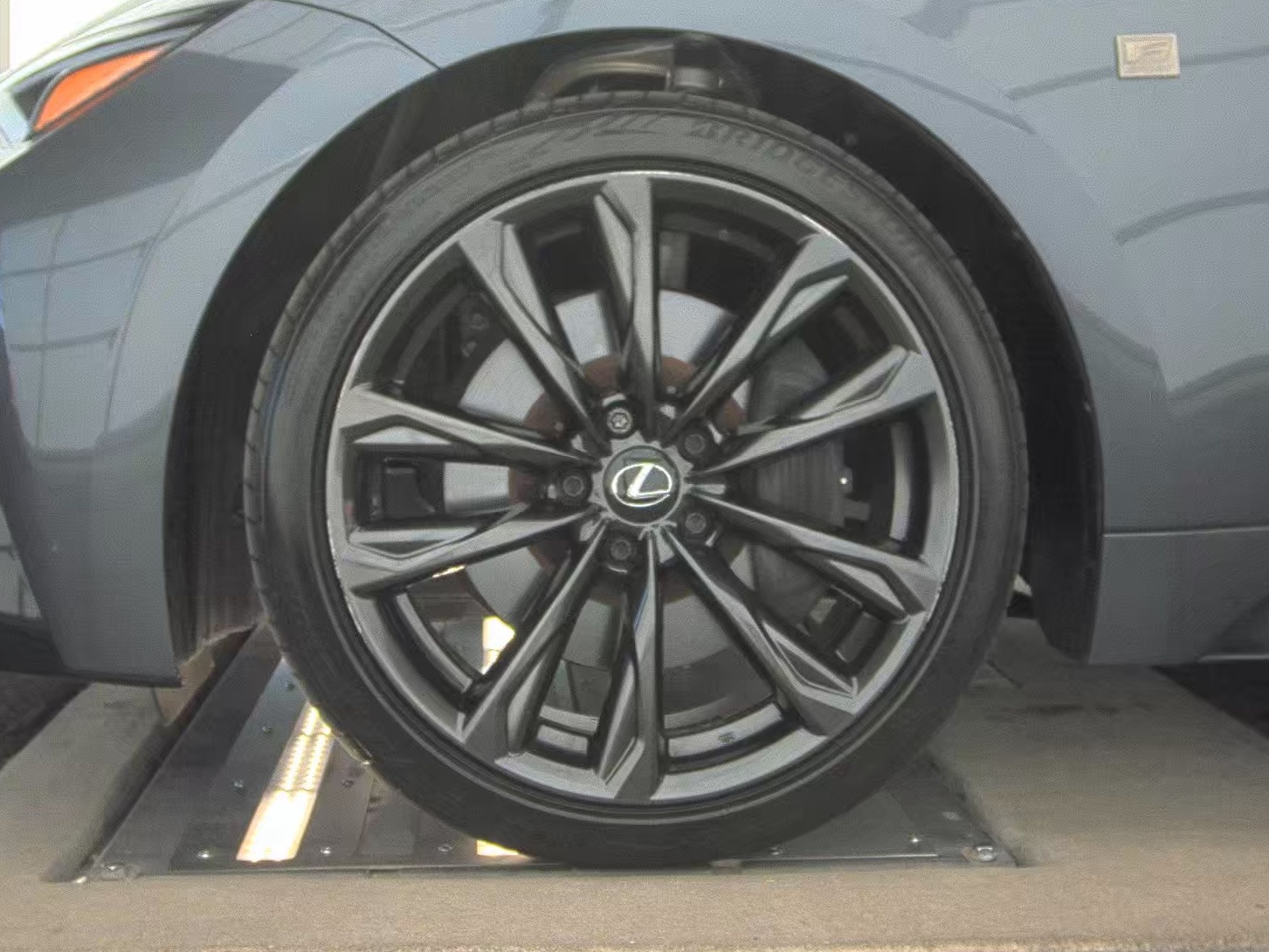 2024 Lexus IS IS 300 F SPORT Design RWD