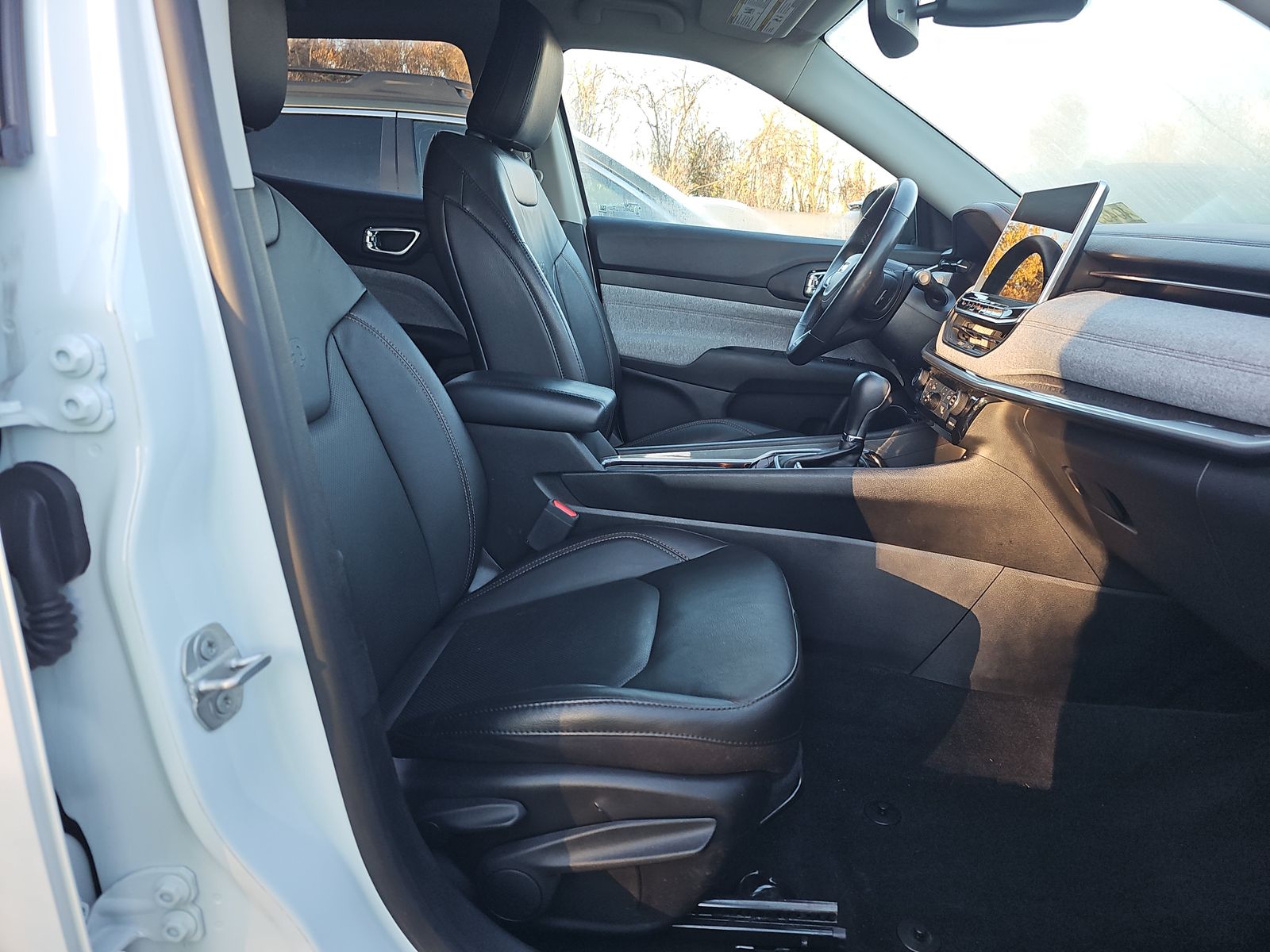 2022 Jeep Compass Latitude Lux AWD