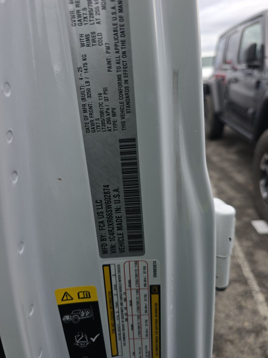 2025 Jeep Wrangler 4xe Rubicon AWD